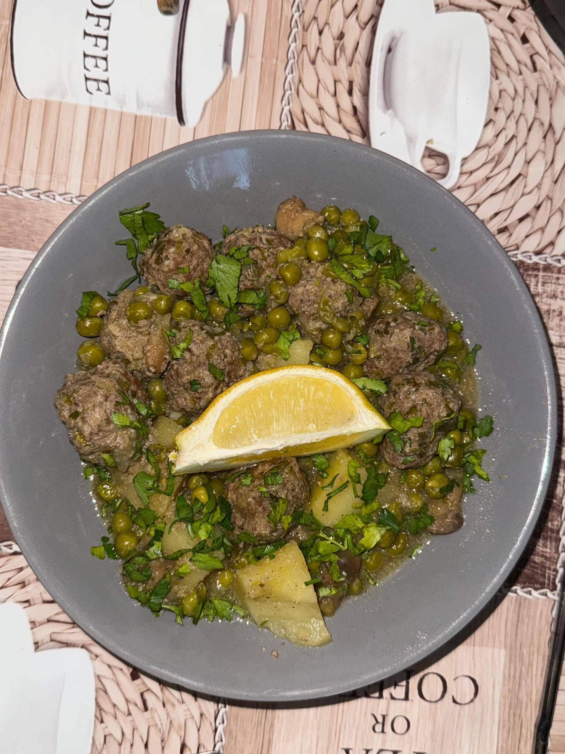 Boulettes de bœuf avec petits pois et champignons - Recette Cookeo 9in1 | Moulinex