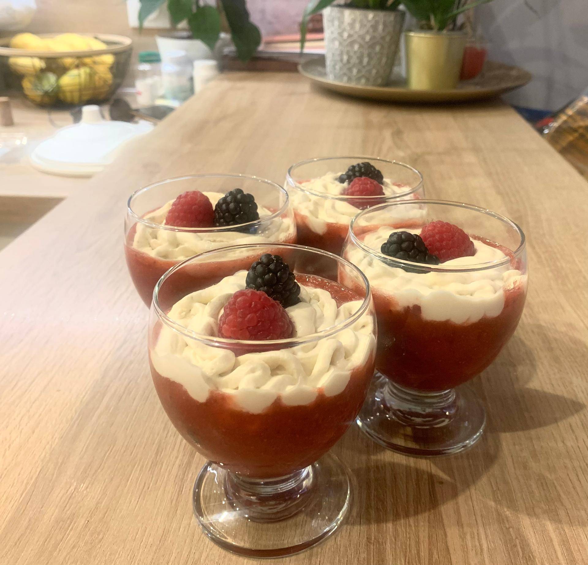 Soupe de fraise et citron vert façon liégeois - Recepten Companion Connect XL | Moulinex