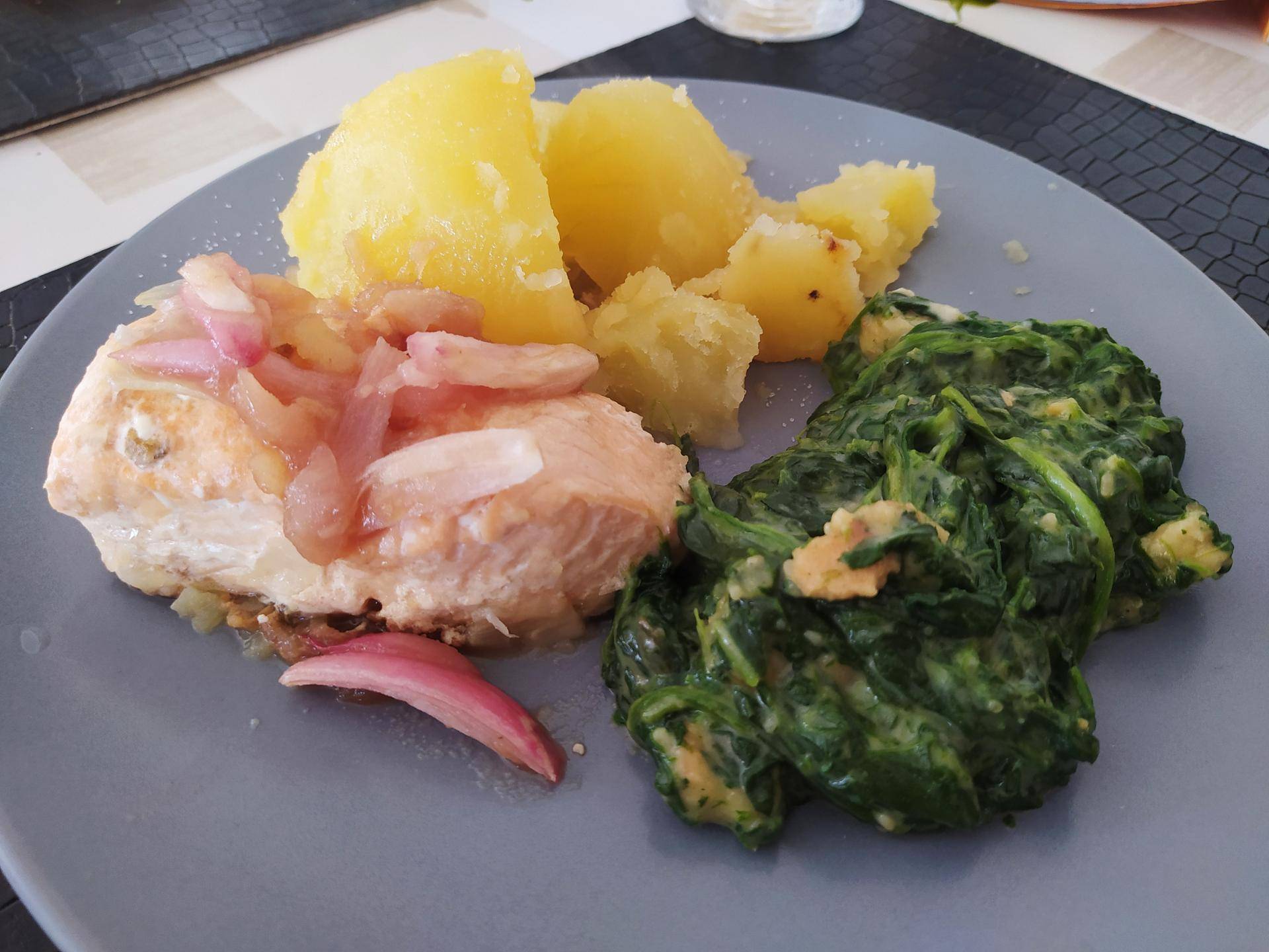 Pommes de terre, saumon et épinards béchamel - Recepten Cookeo | Moulinex