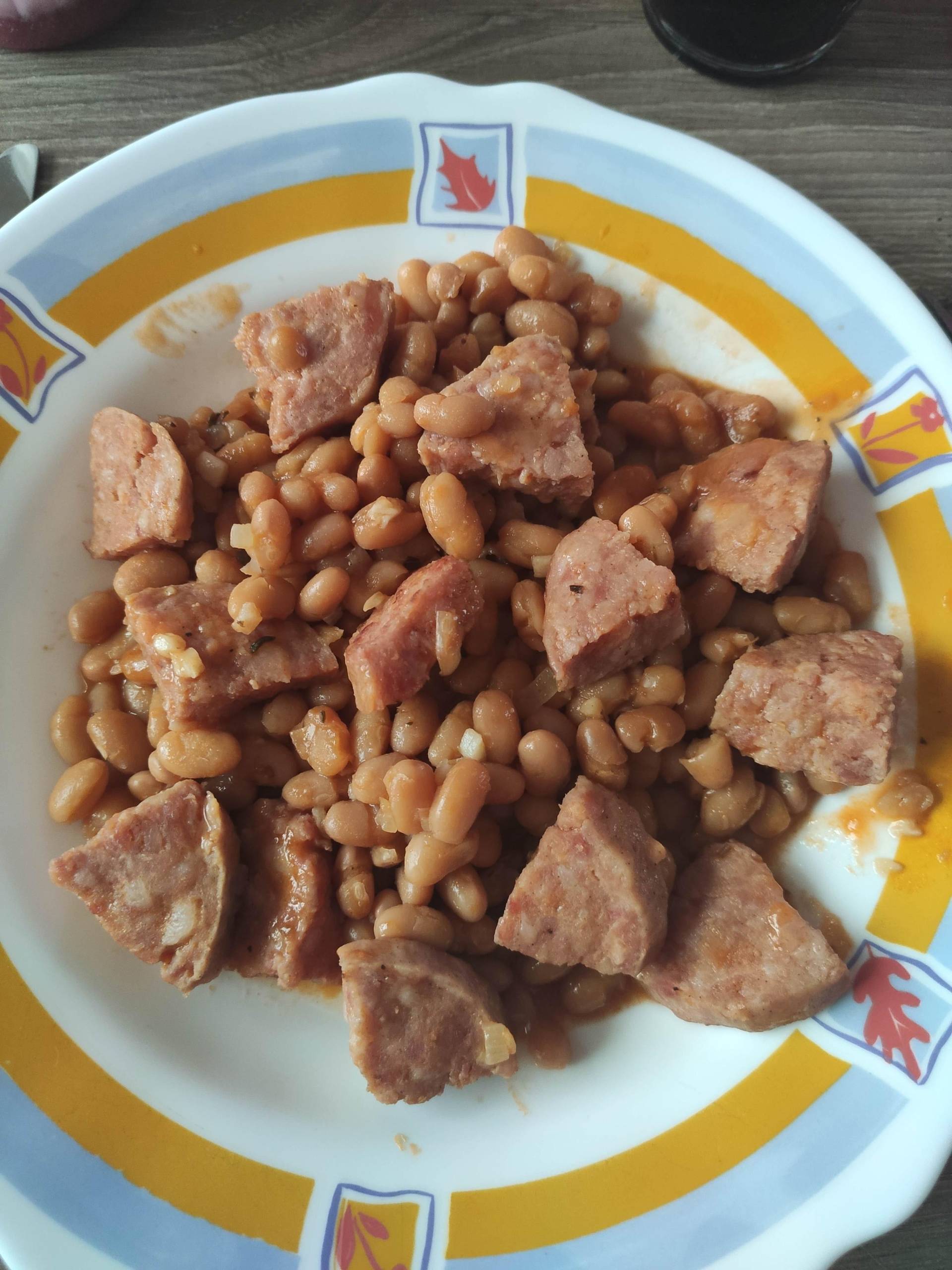 Haricots blanc à la tomate, saucisson à l'ail - Recepten Cookeo | Moulinex
