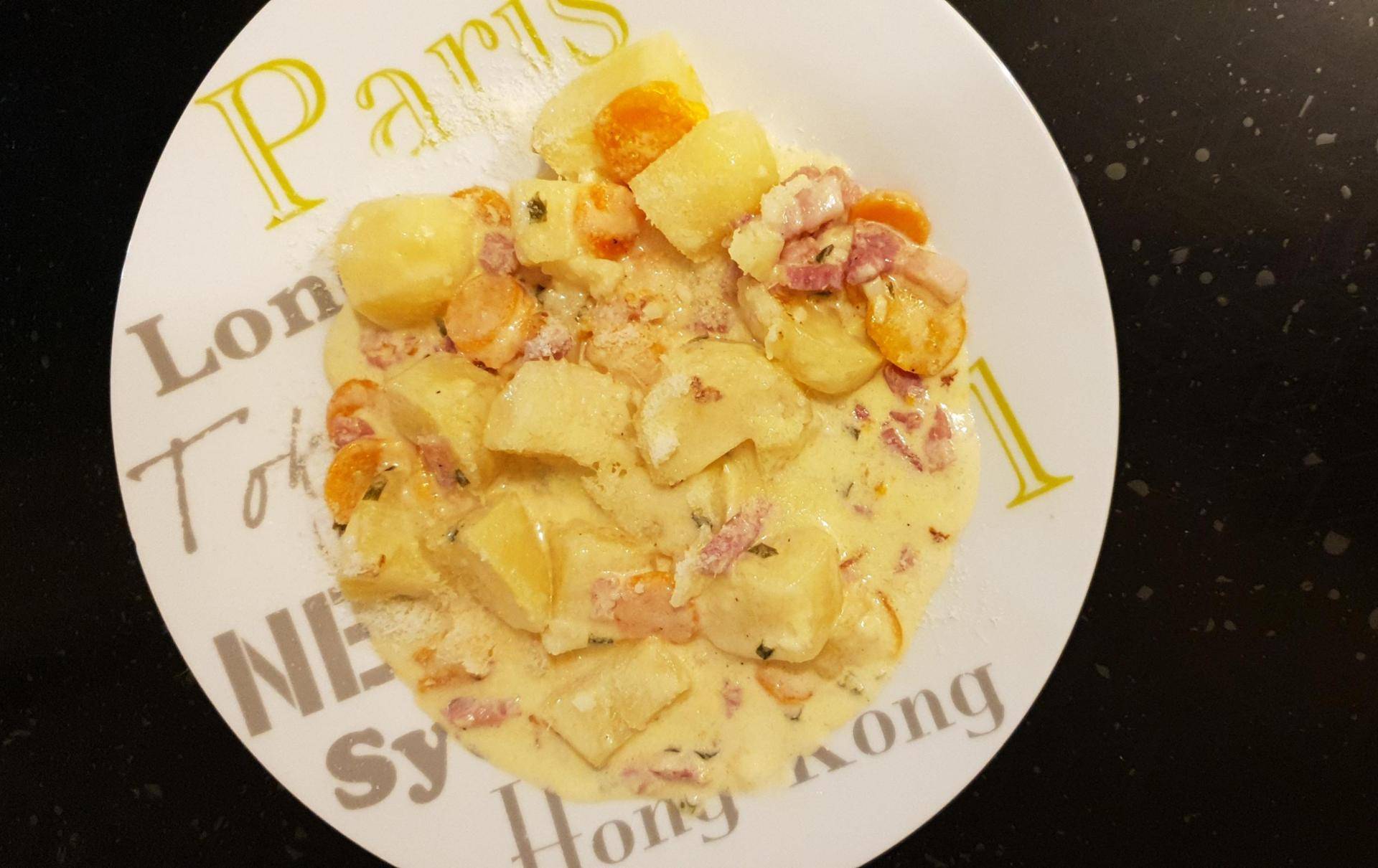 Pommes de terres carottes lardons à la crème - Recepten Cookeo V3 | Moulinex