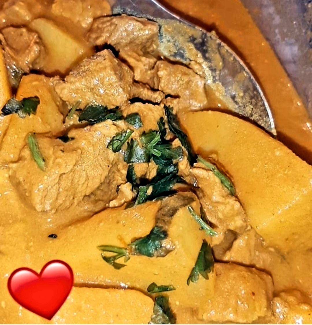 Curry de boeuf et pomme de terre - Recepten Cookeo | Moulinex