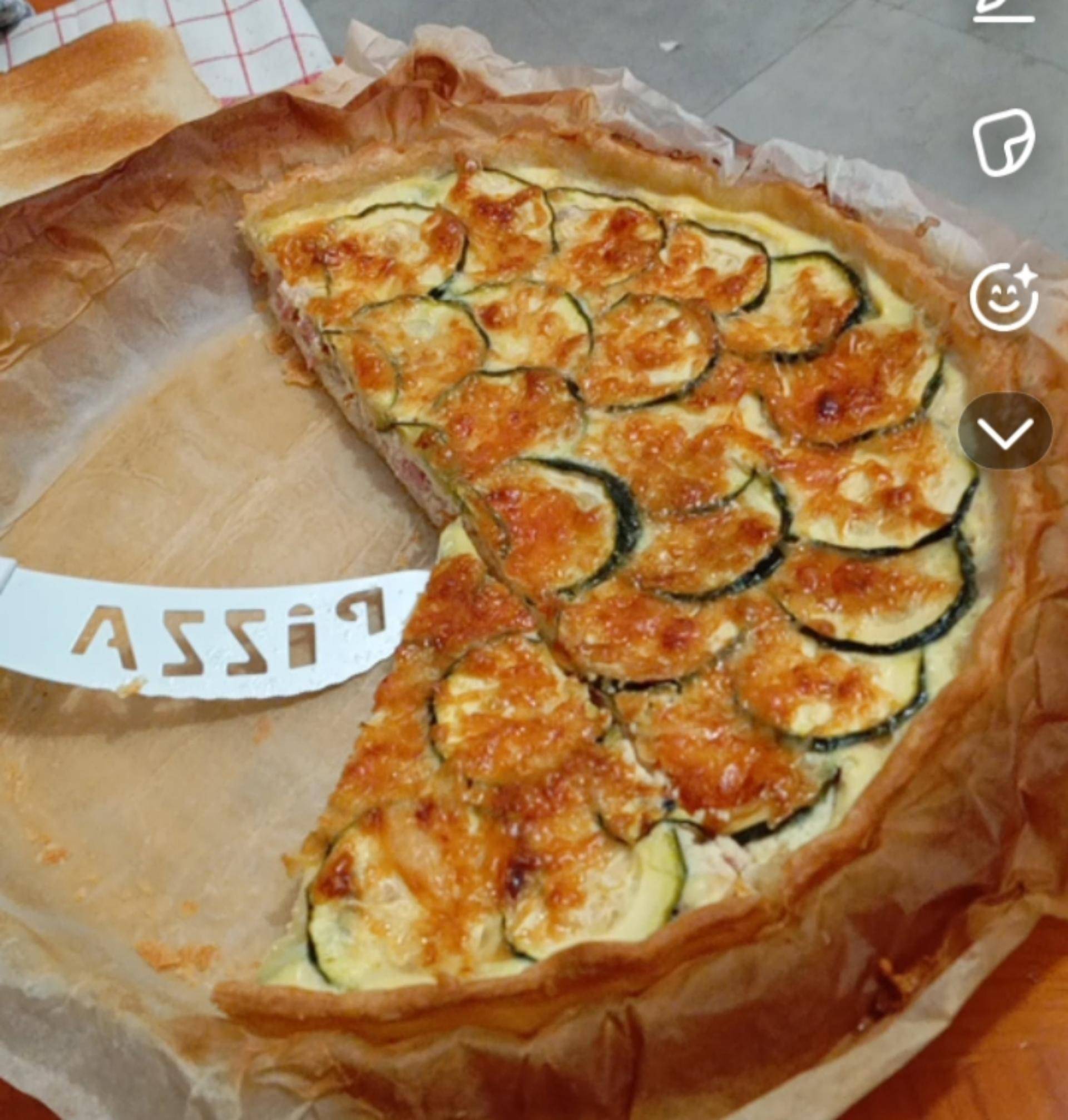 Quiche courgettes lardons - Recette Companion XL | Moulinex