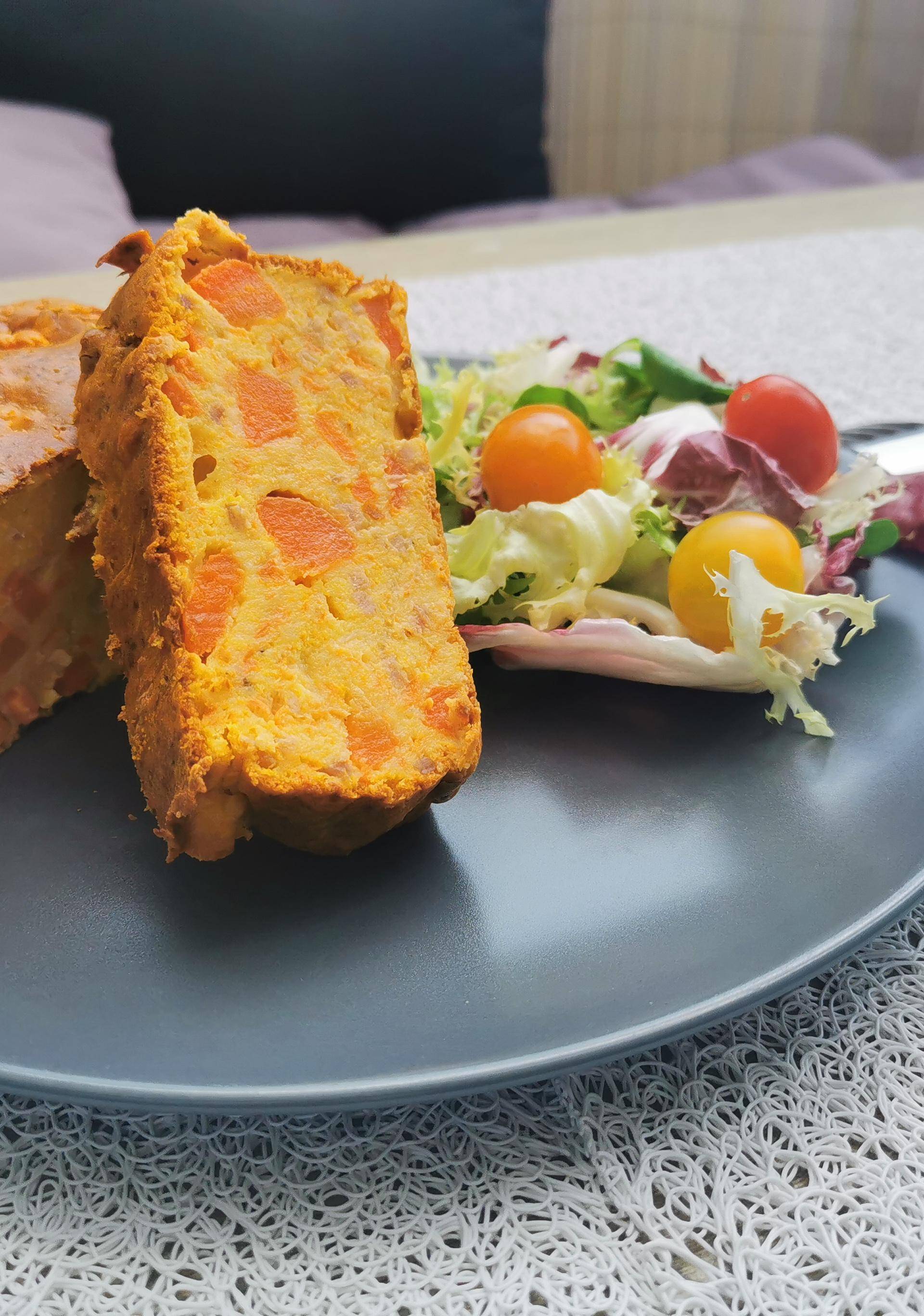 Cake salé aux carottes - Recette Companion | Moulinex