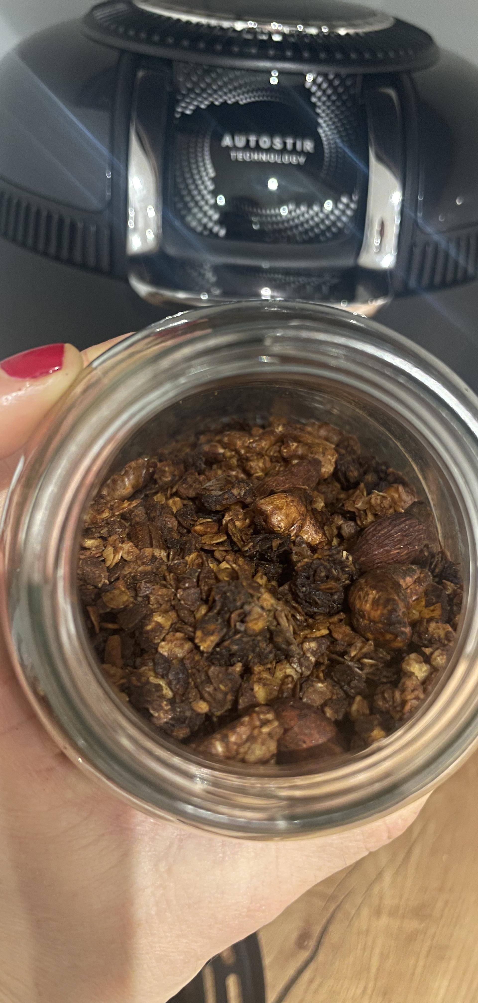 Granola aux raisins secs de Shosanna30 - Recette Cookeo Infinity Autostir | Moulinex