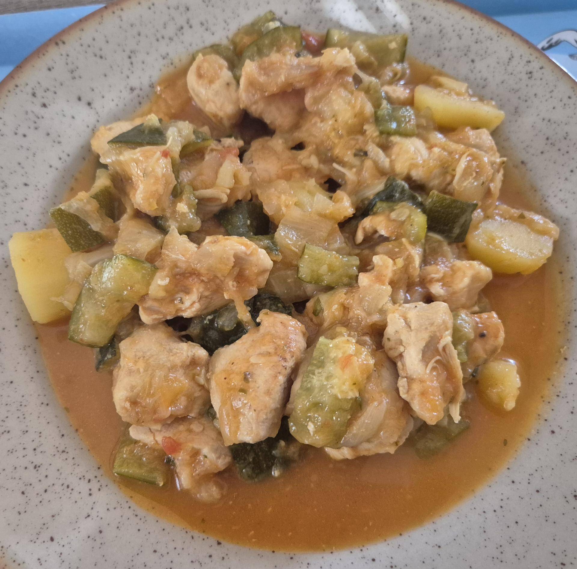 Poulet aux courgettes et pomme de terre sauce Masala - Recette Cookeo | Moulinex