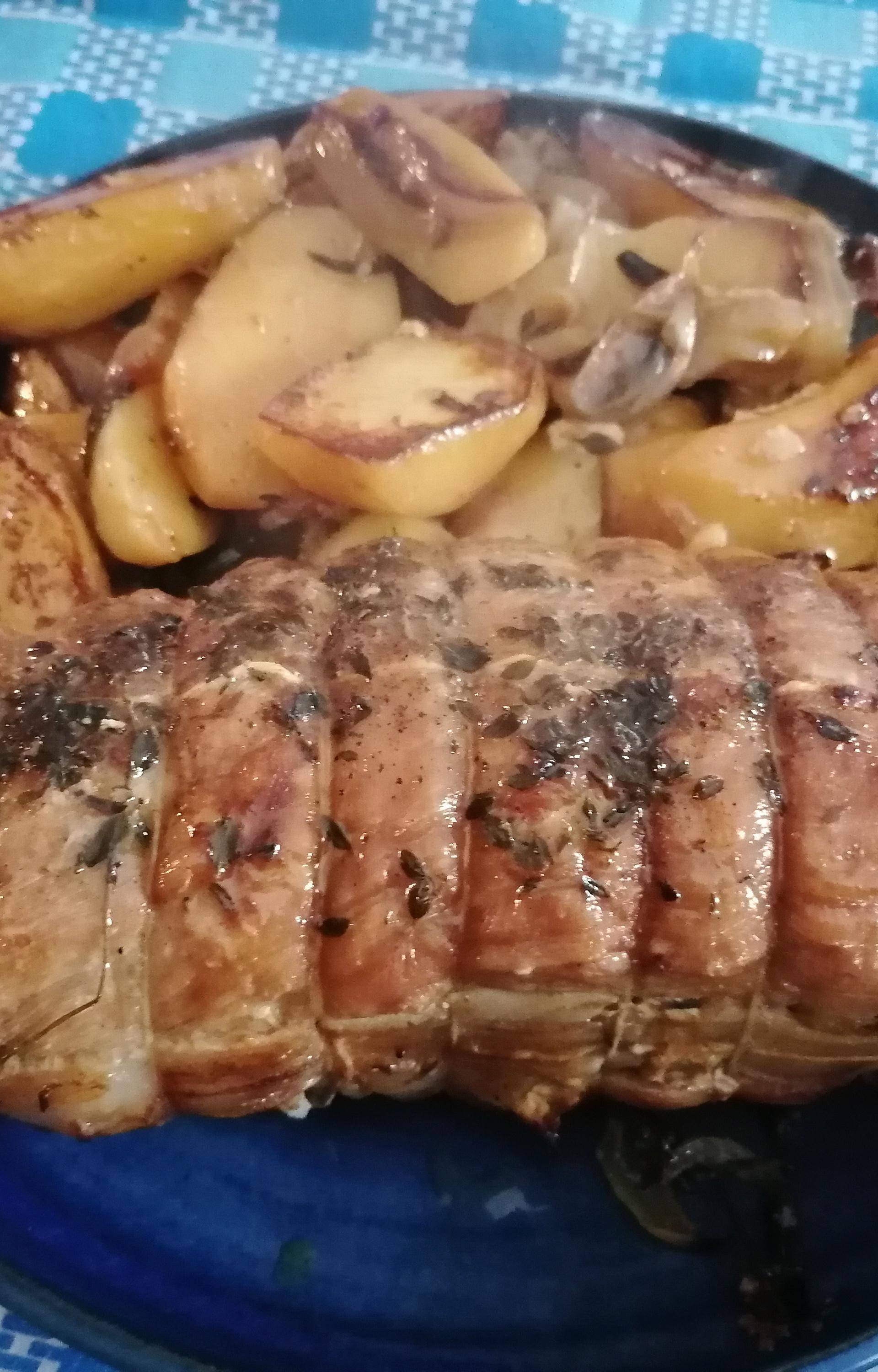 Rôti de veau sur son lit de pommes de terre - Recette Cookeo V3 | Moulinex