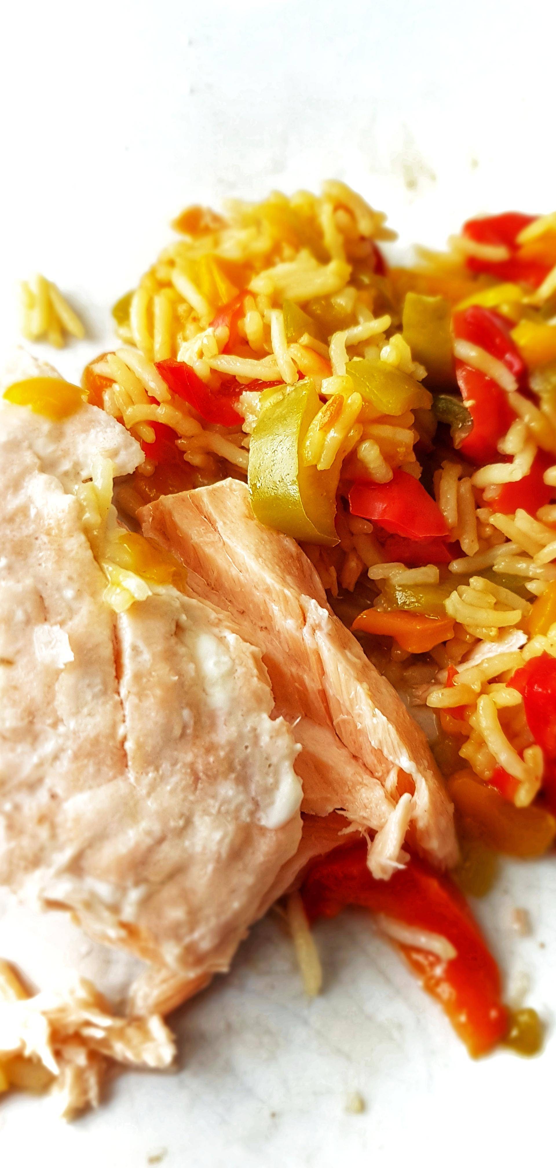 Saumon sur lit de poivrons et son riz basmati - Recette Cookeo | Moulinex