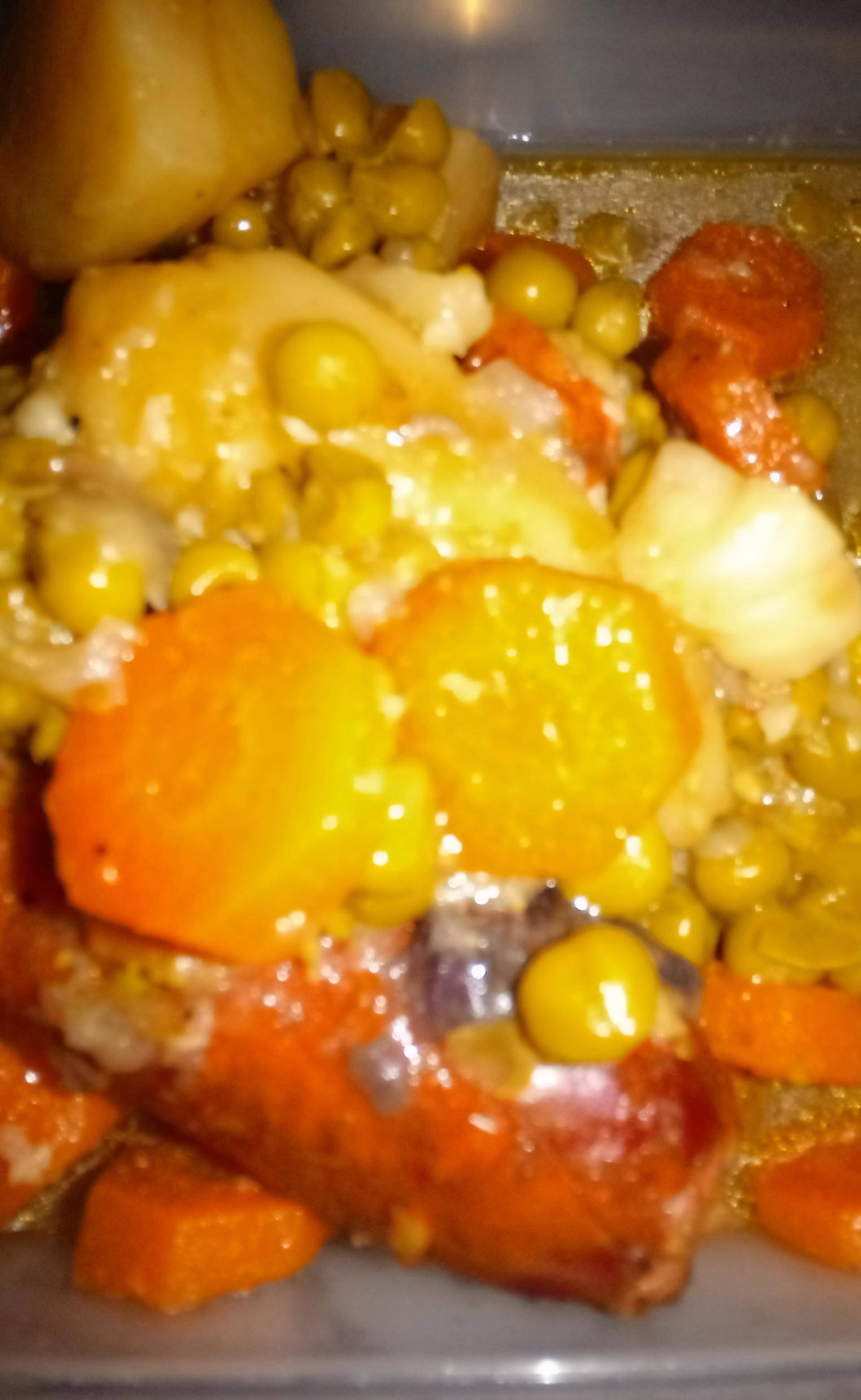 Saucisse fumée petits pois, carottes, pomme de terre - Recette Cookeo | Moulinex