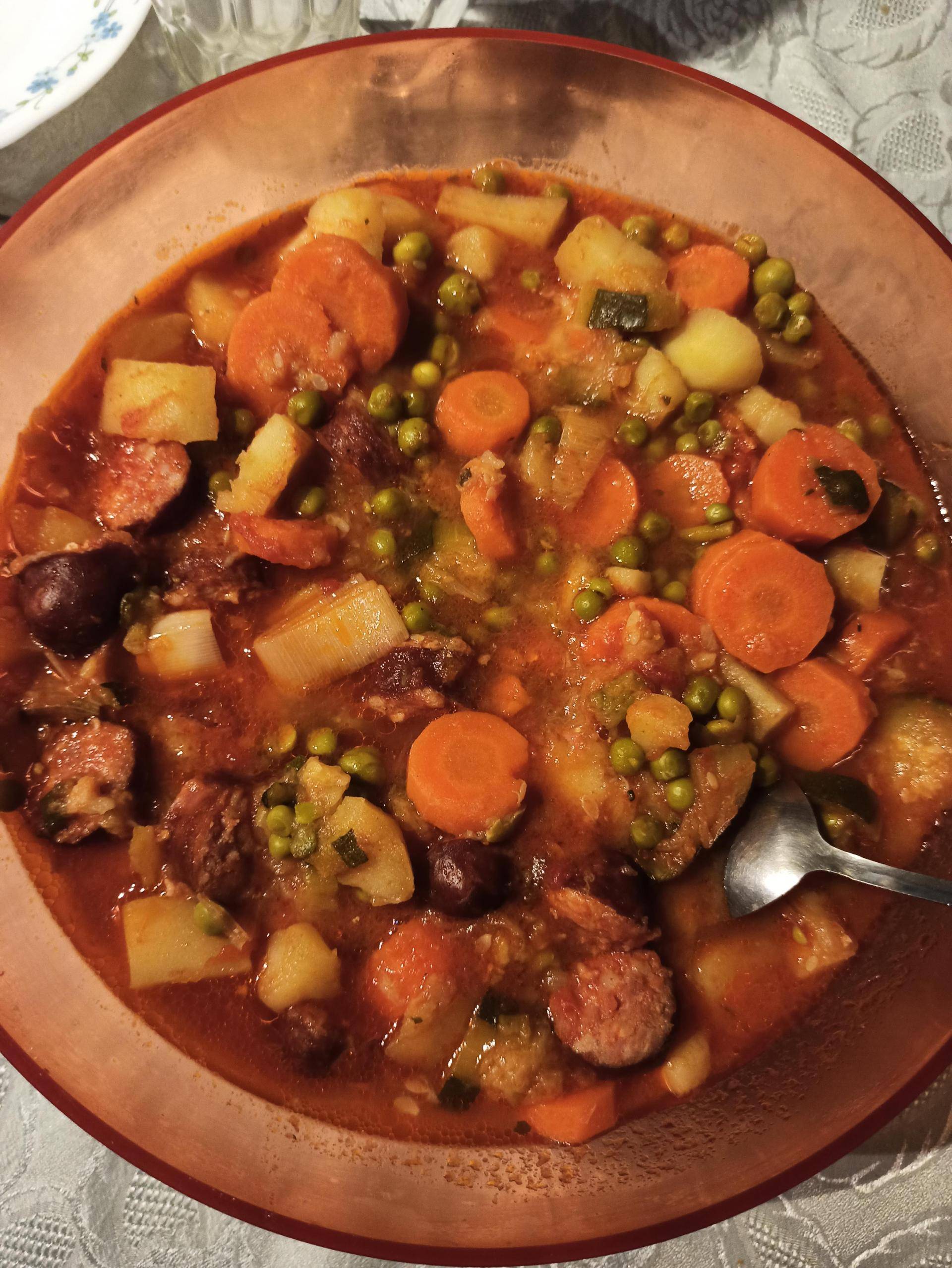 Potée de légumes et saucisses de Montbéliard - Recette Cookeo | Moulinex