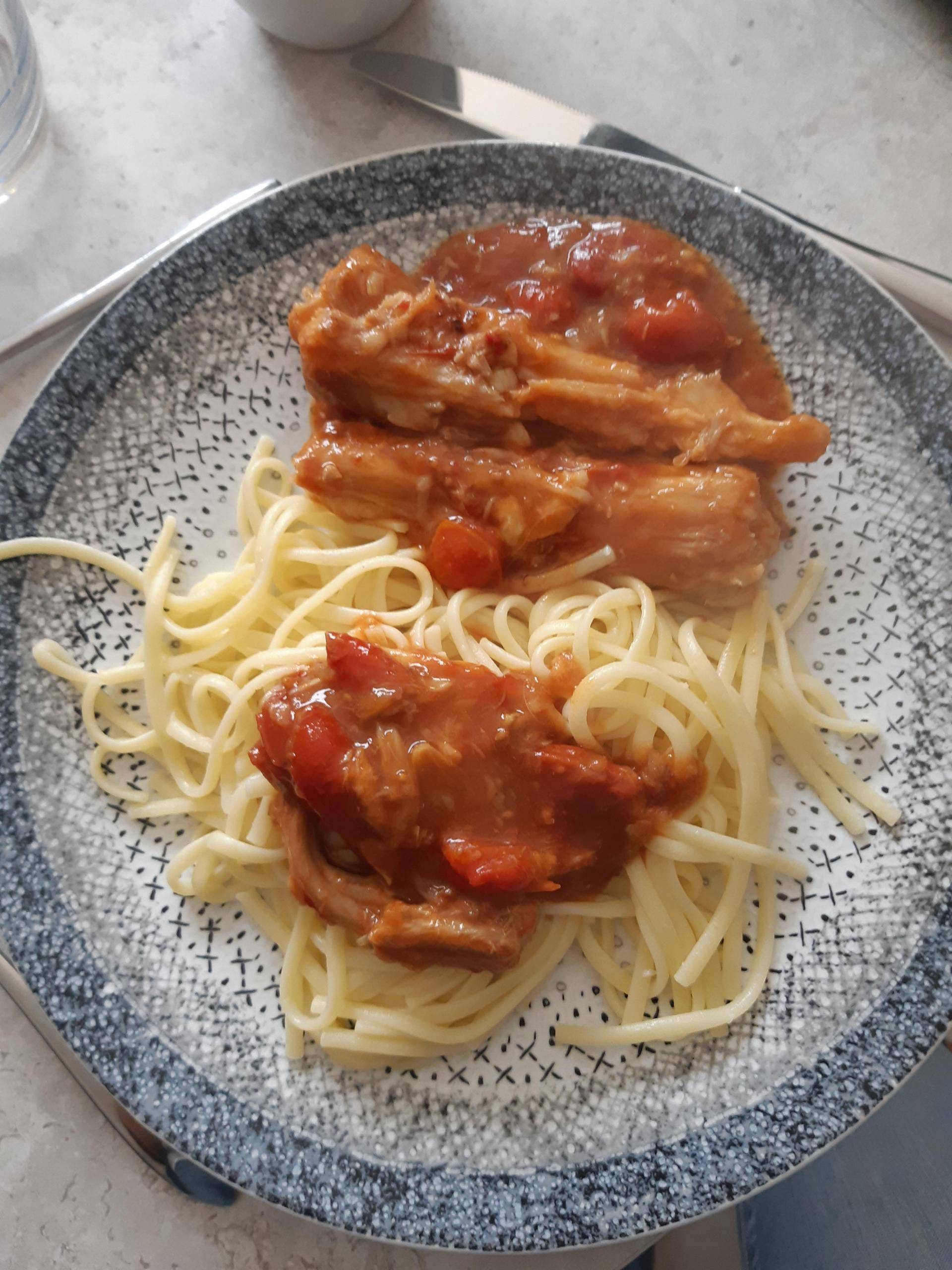 Saumonette aux tomates cerises - Recette Cookeo | Moulinex