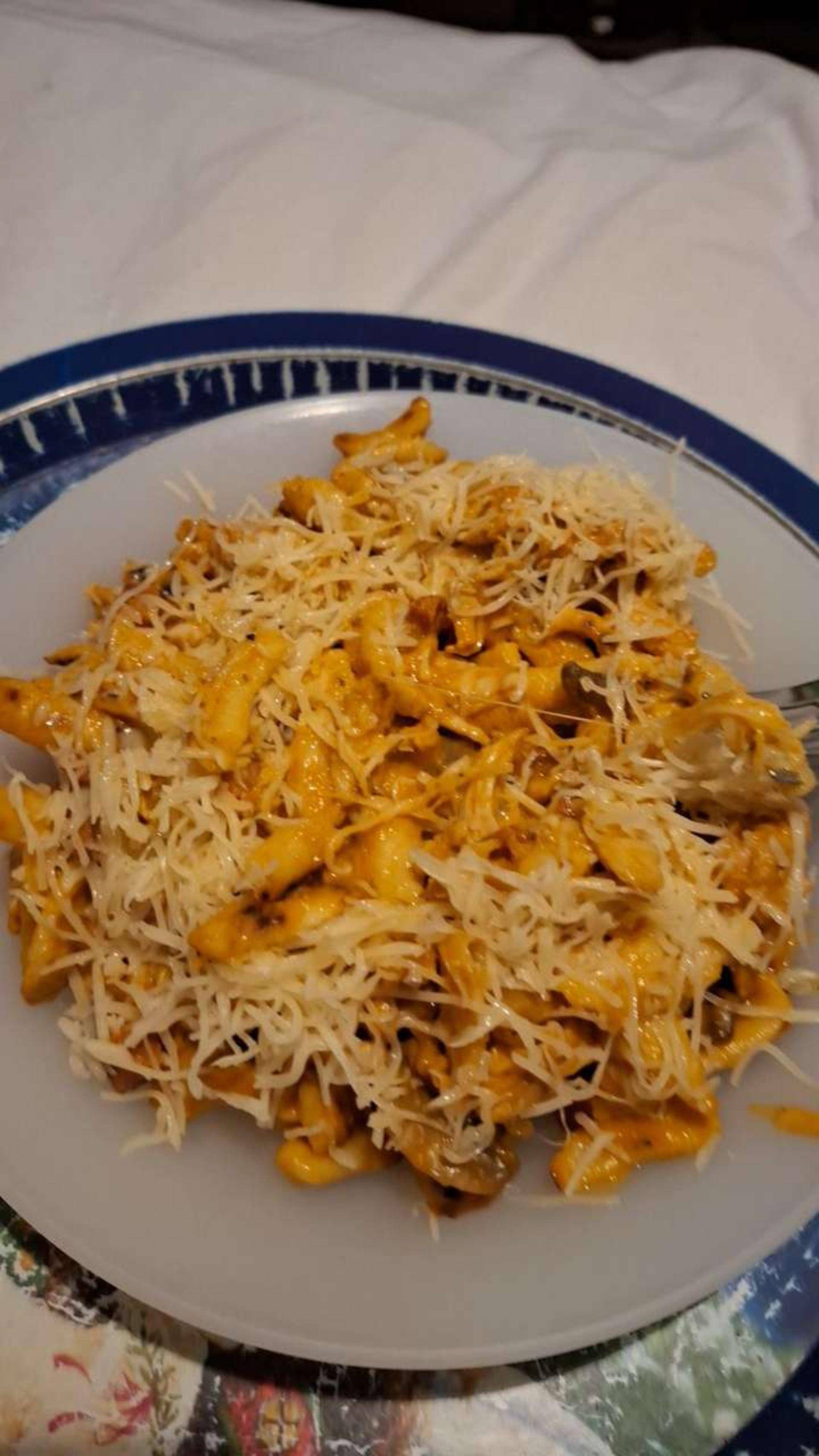 Poulet sauce chorizo de Juju68 - Recette Cookeo 9in1 | Moulinex