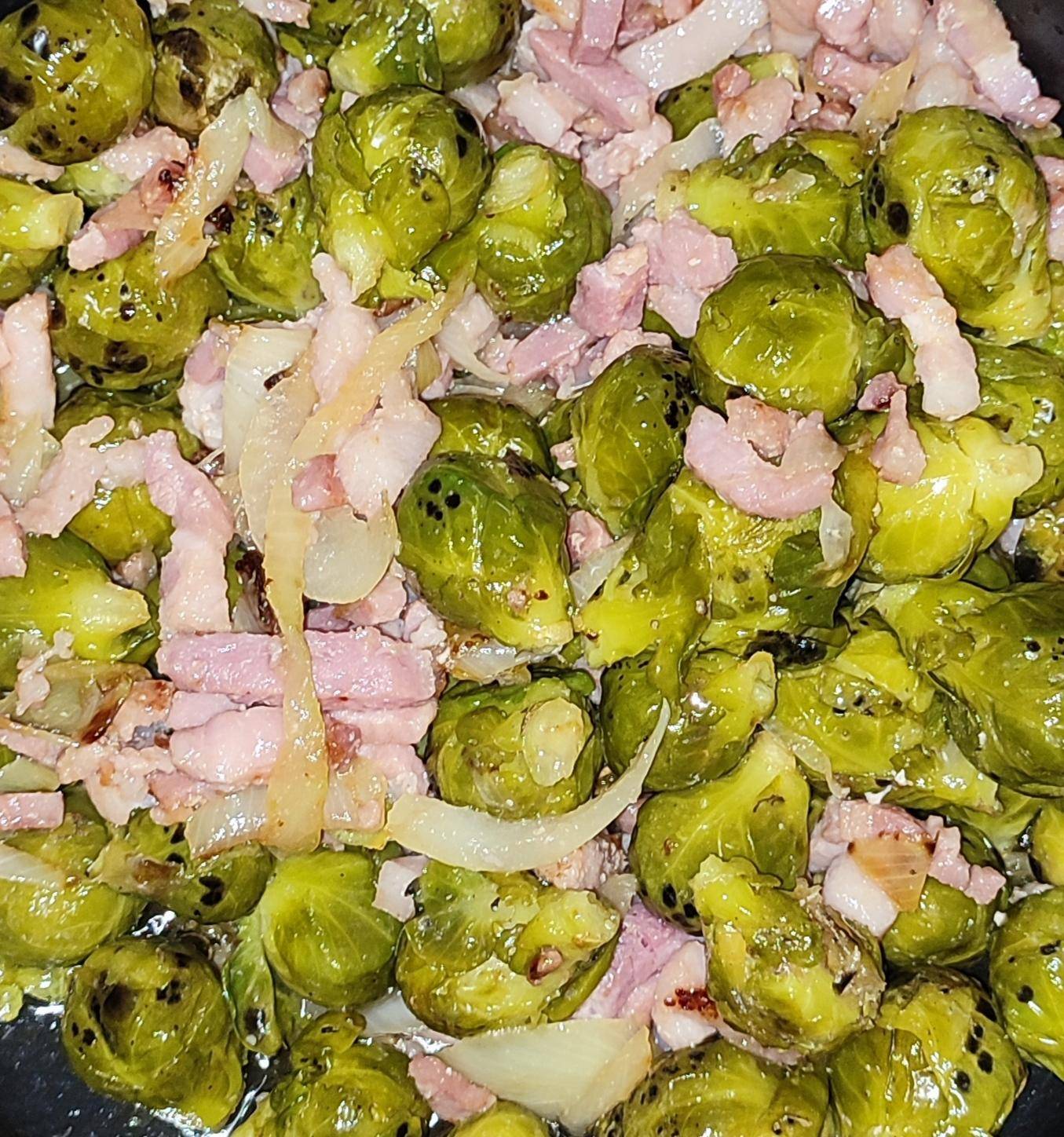 Choux de Bruxelles a la paysanne - Recepten Cookeo | Moulinex