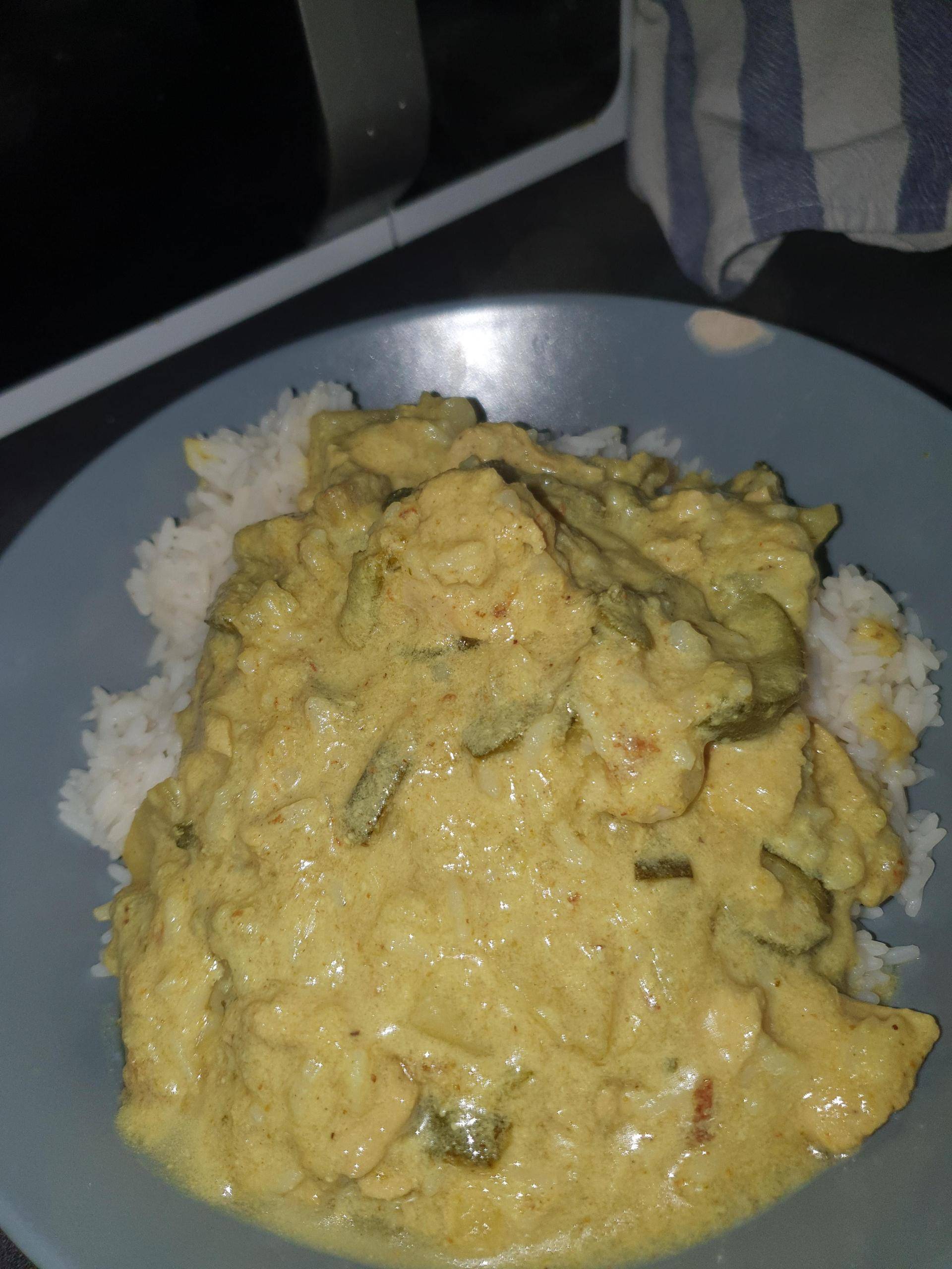 Poulet colombo,courgettes, pomme de terre - Recepten Cookeo | Moulinex