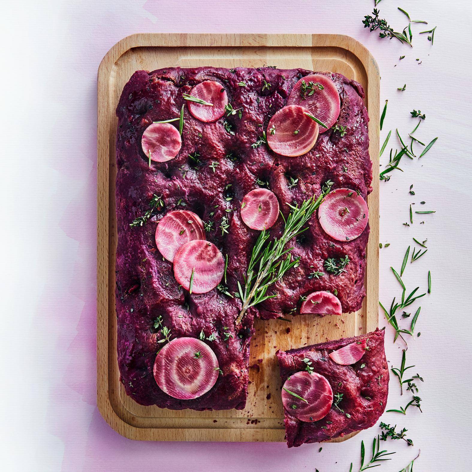 Focaccia rose à la betterave - Recepten Click&Cook | Moulinex