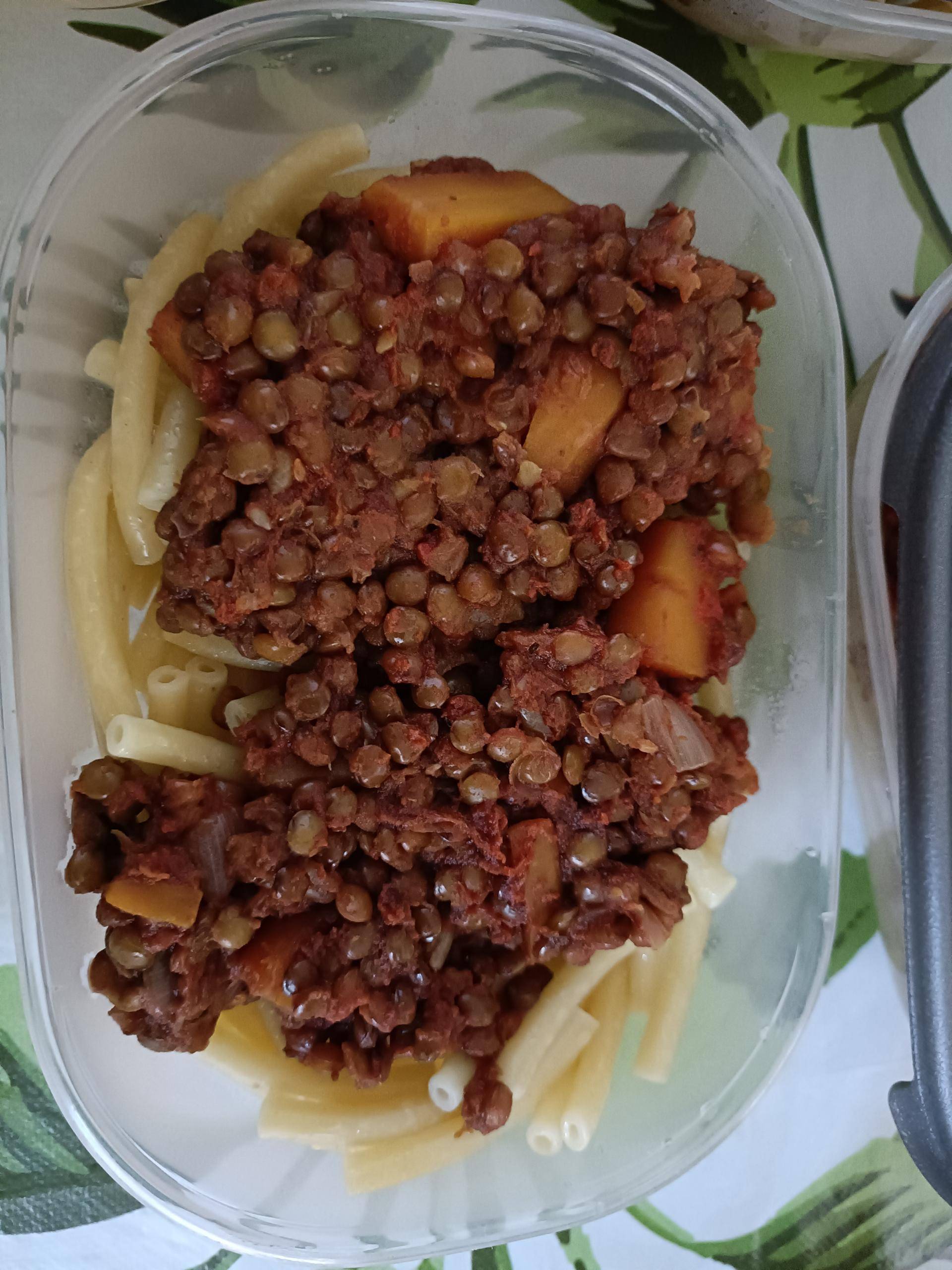 Pâtes à la sauce tomate, lentilles et carottes - Recepten Cookeo V3 | Moulinex