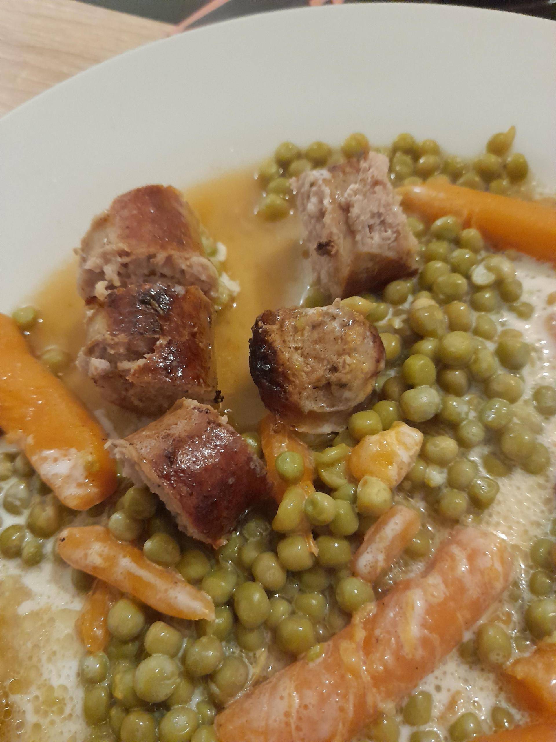Saucisse de Toulouse et petit pois carottes - Recepten Cookeo | Moulinex