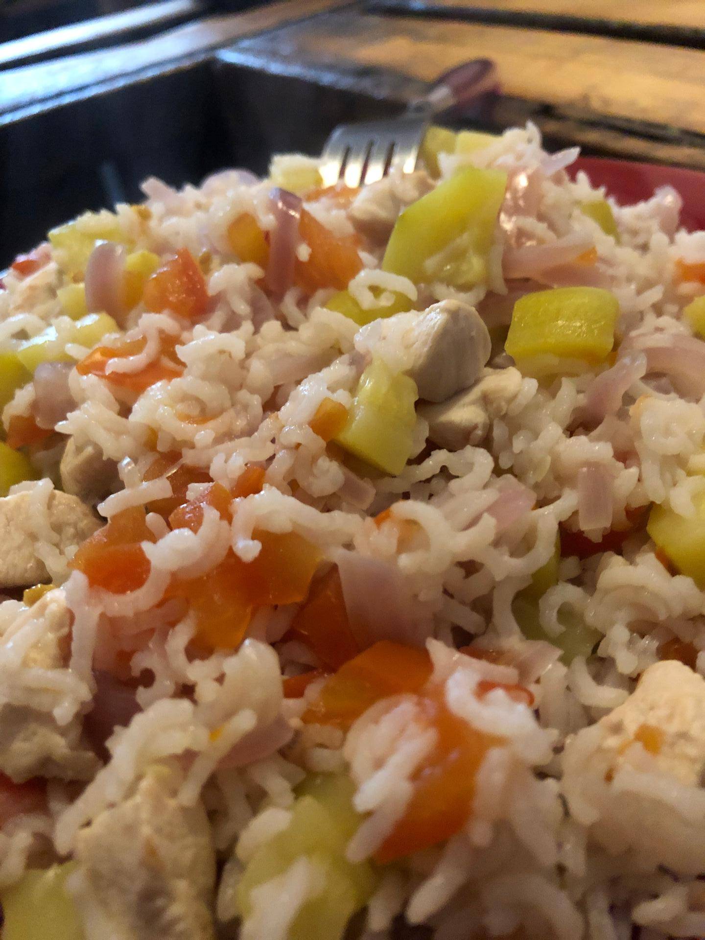 Dinde à la tomate avec son riz et ses légumes - Recette Cookeo | Moulinex