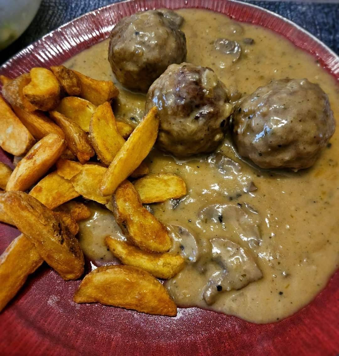 Boulettes sauce crème champignons , parmesan vin blanc à ma façon - Recette Cookeo V3 | Moulinex