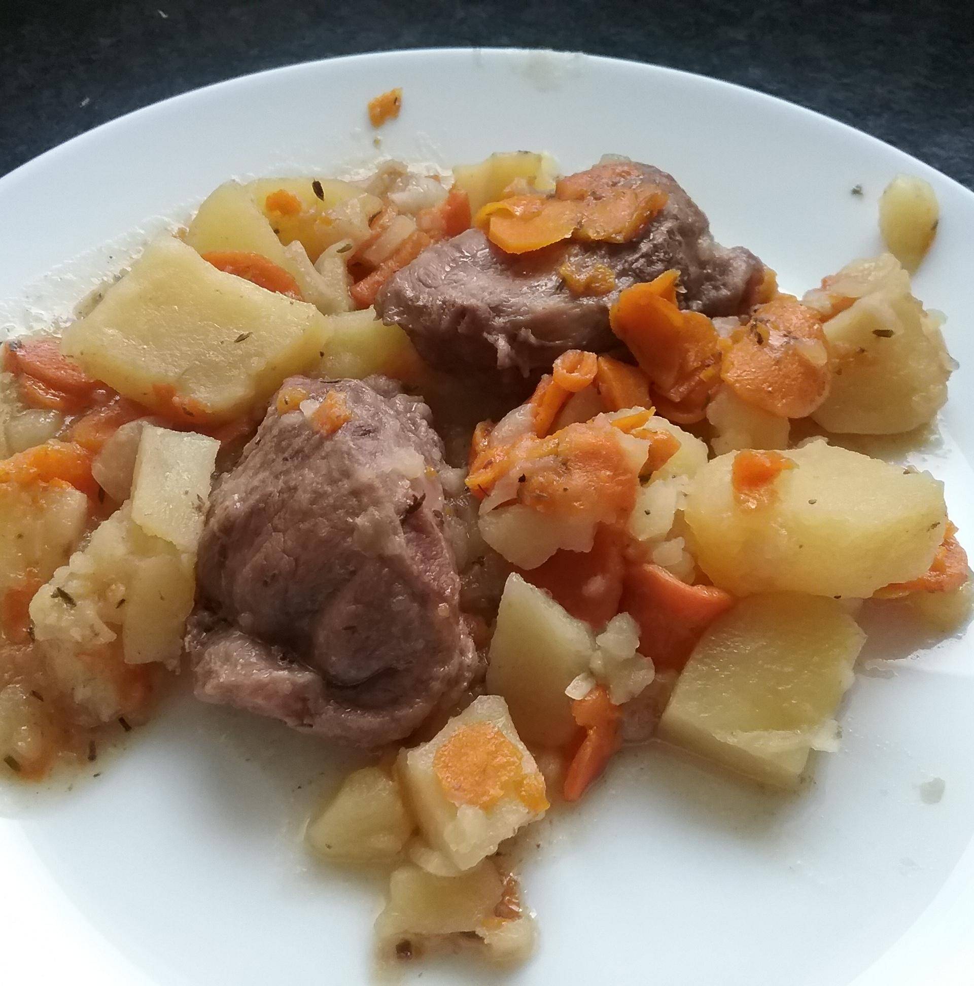 Joues de porc et légumes - Recette Cookeo | Moulinex