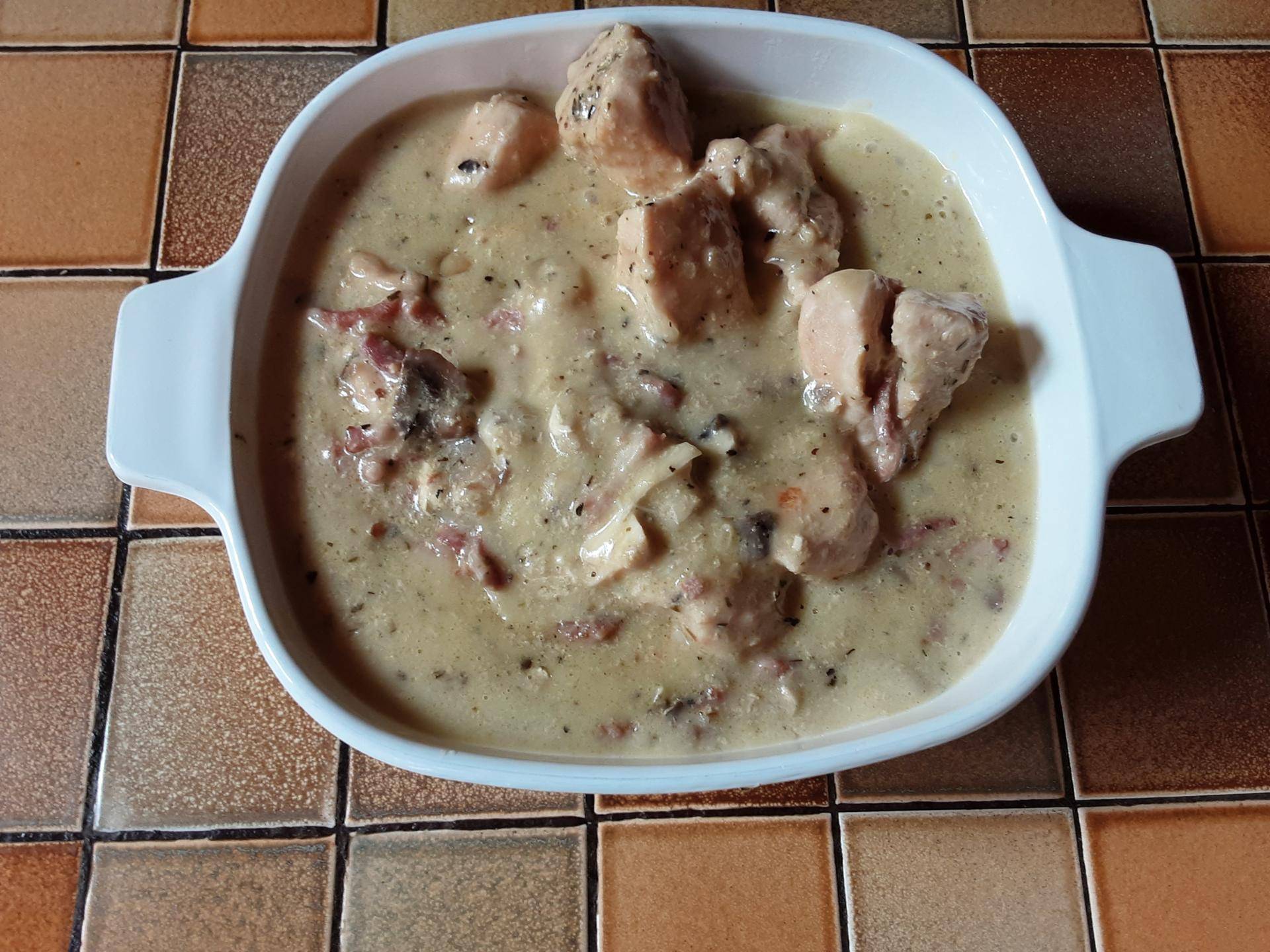 Filet de poulet,bacon,champignon,crème fraîche - Recette Cookeo | Moulinex