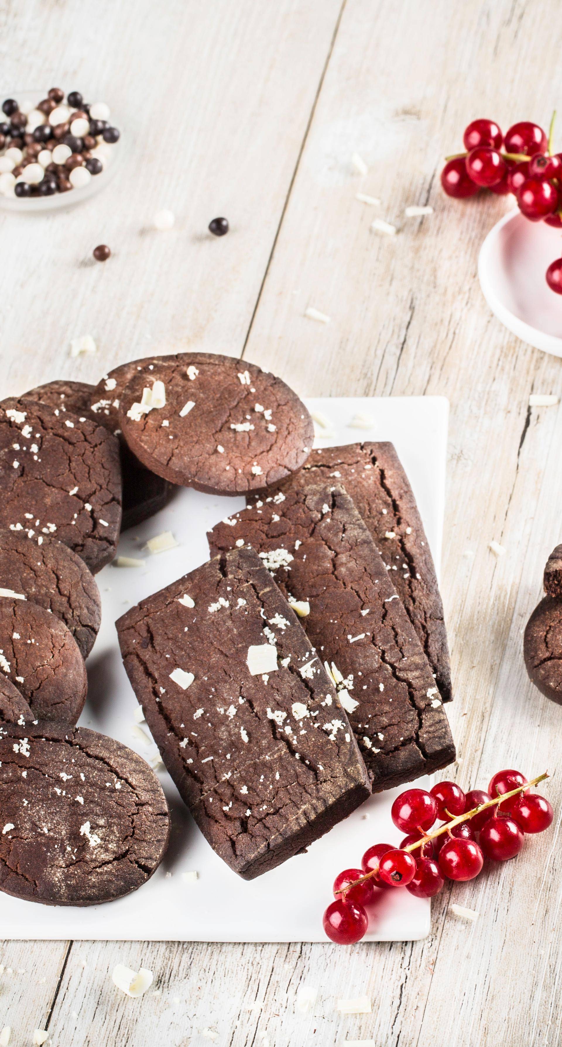Sablés au beurre salé, noix de pécan et chocolat corsé - Recette Companion Connect | Moulinex