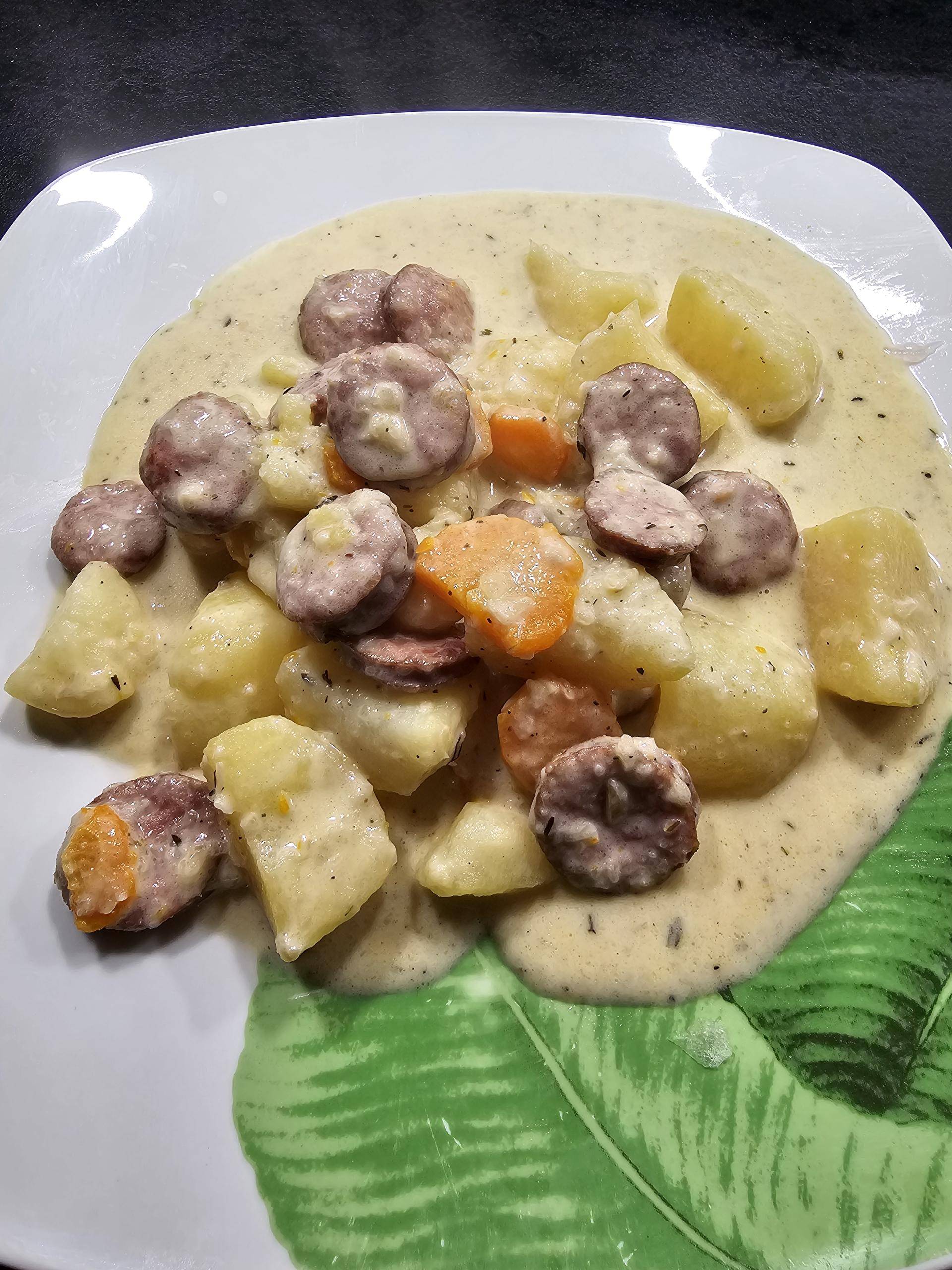 Saucisse fumée, pomme de terre à la crème - Recette Cookeo Infinity Autostir | Moulinex