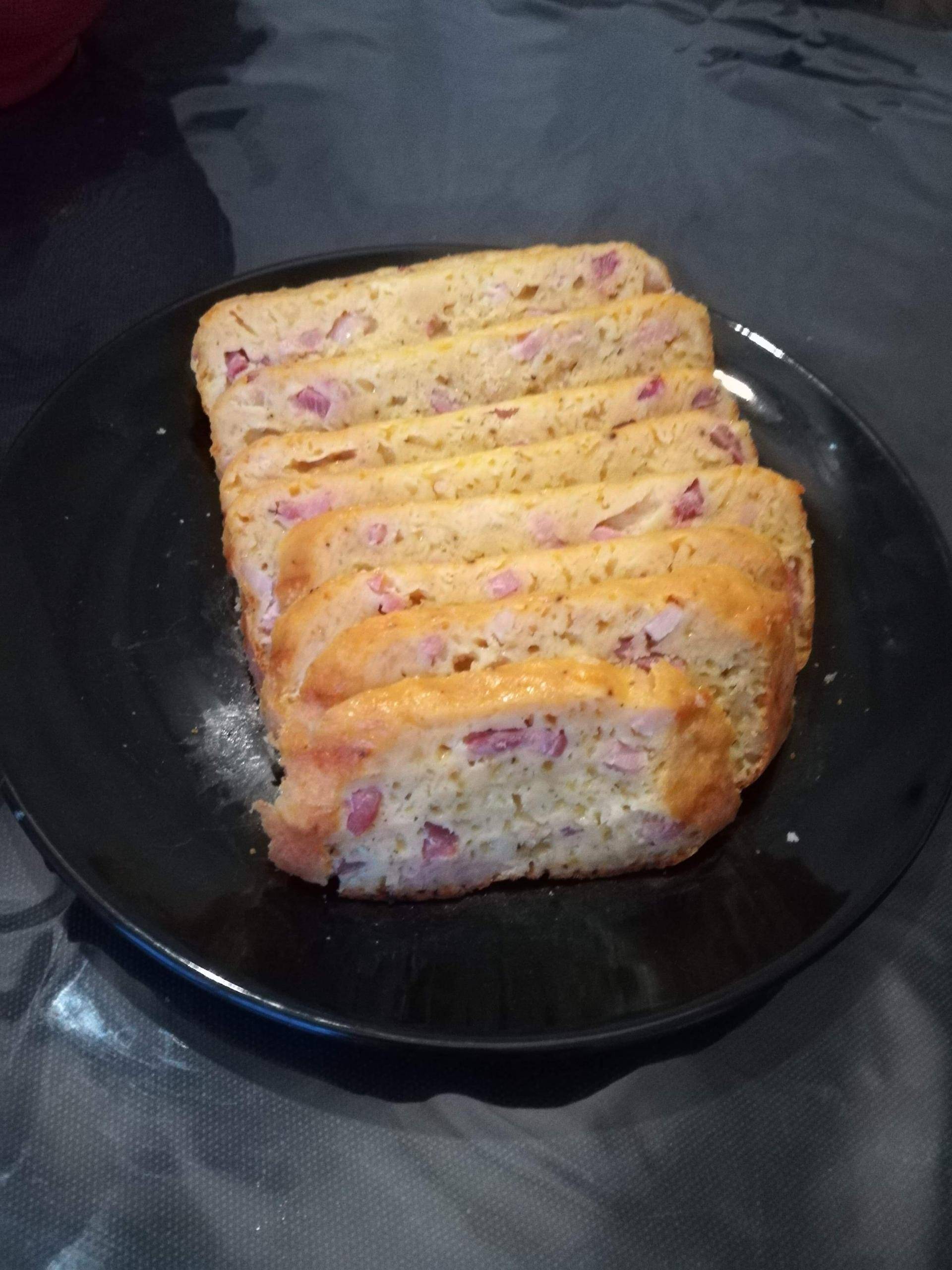 Cake lardons gruyère - Recepten Cookeo | Moulinex