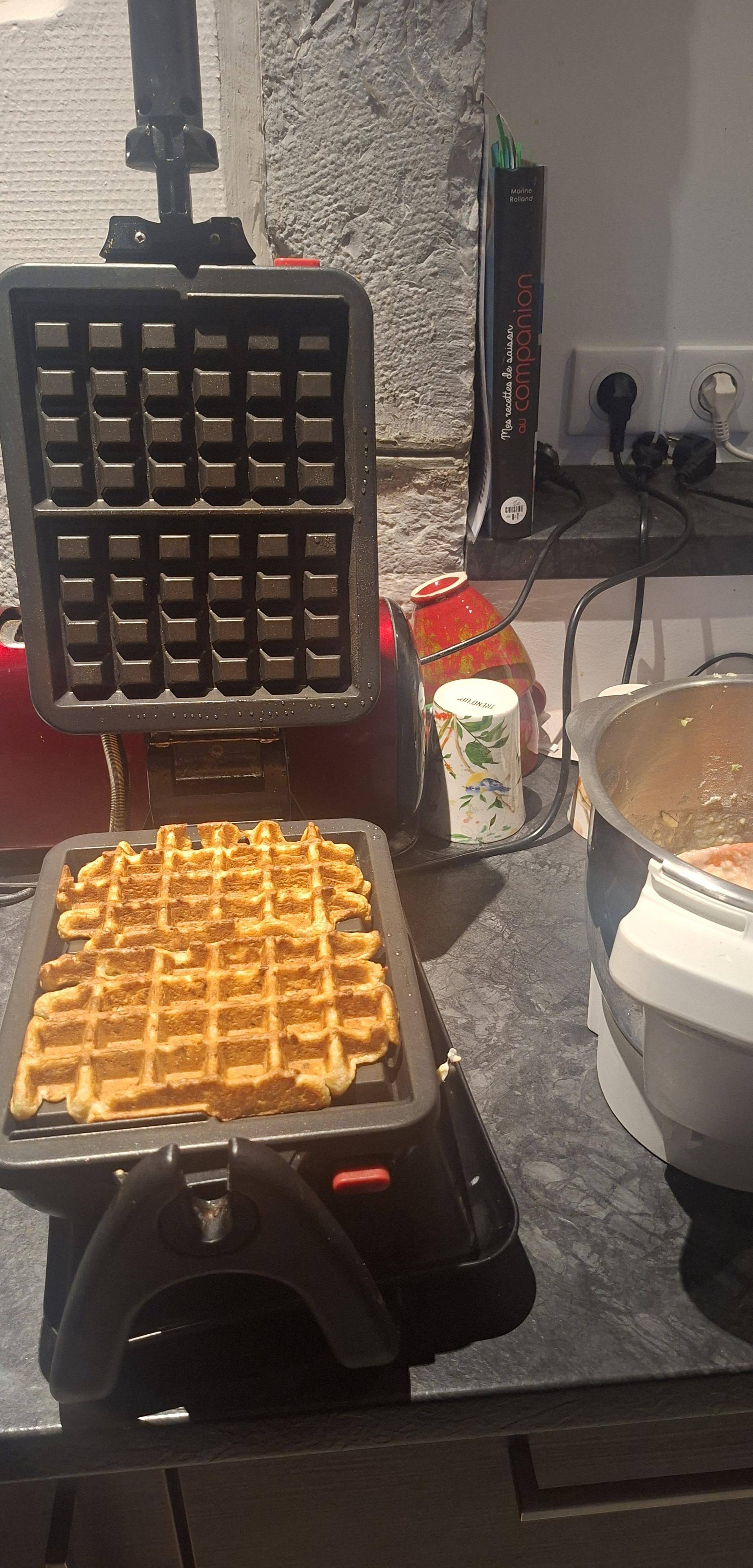 Gaufre courgette mozzarella - Recette Companion Connect | Moulinex