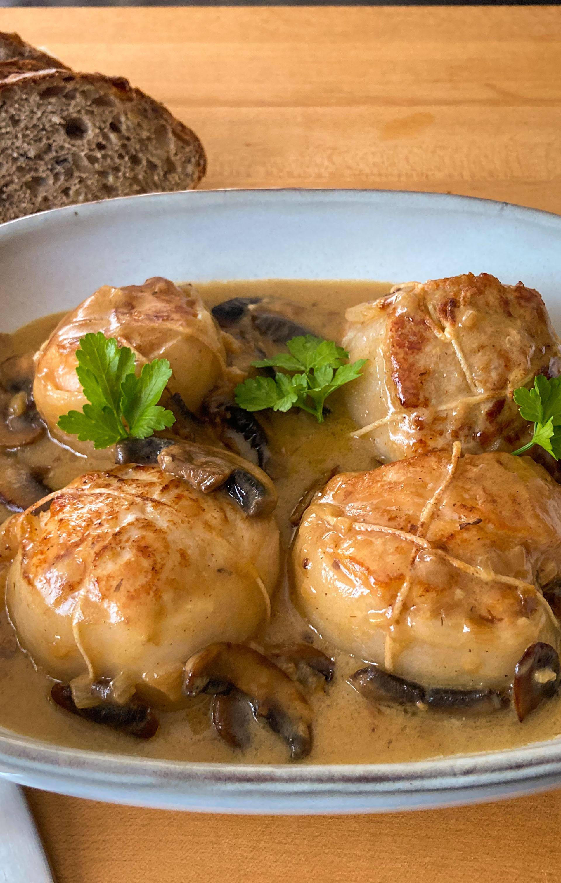 Paupiettes de dinde sauce onctueuse au vin blanc - Recette Cookeo V3 | Moulinex