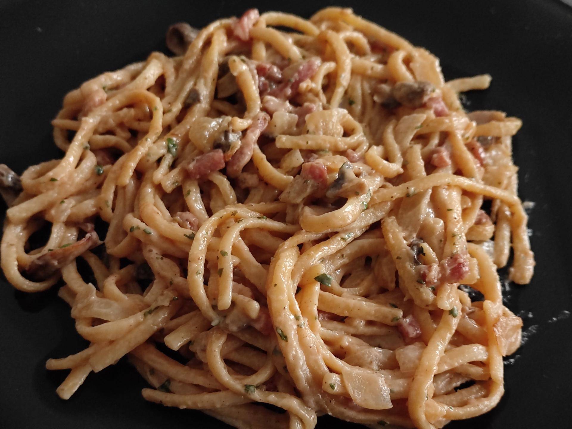 Pâtes aux lardons et champignons - Recepten Cookeo | Moulinex