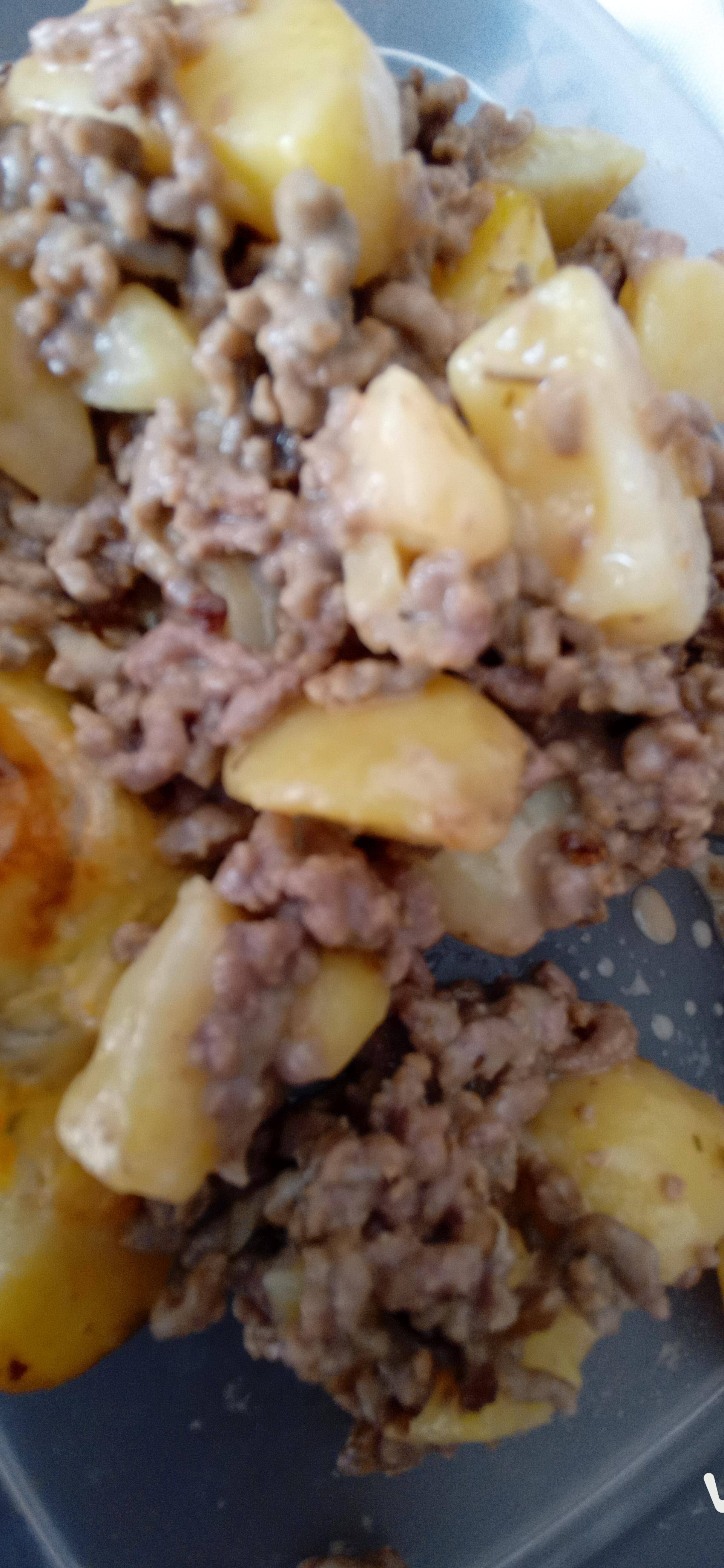 Gratin de pommes de terre et viande haché, façon tartiflette - Recette Cookeo | Moulinex