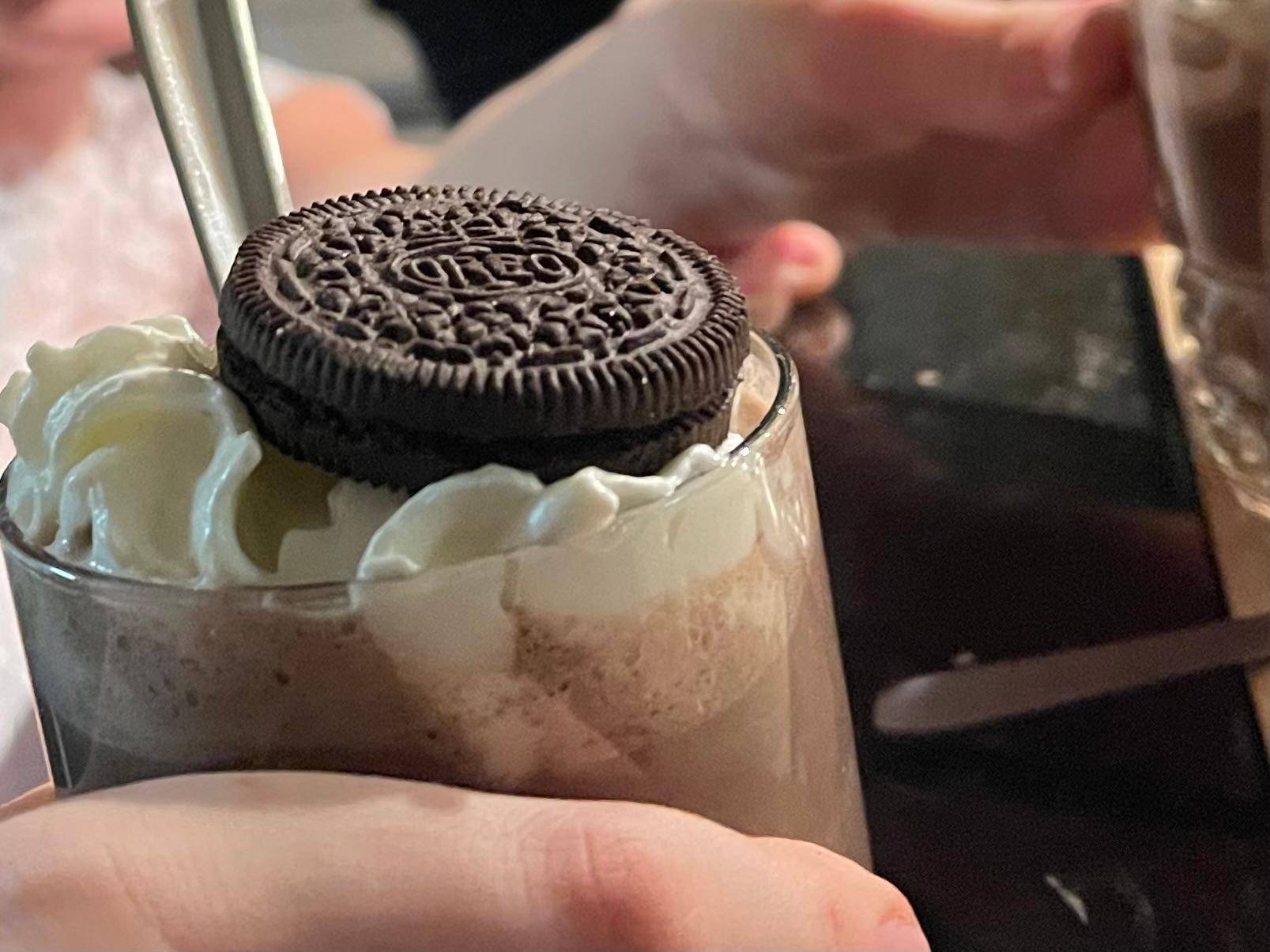 Smoothie noir et blanc (Oreo) - Recette Blend up | Moulinex