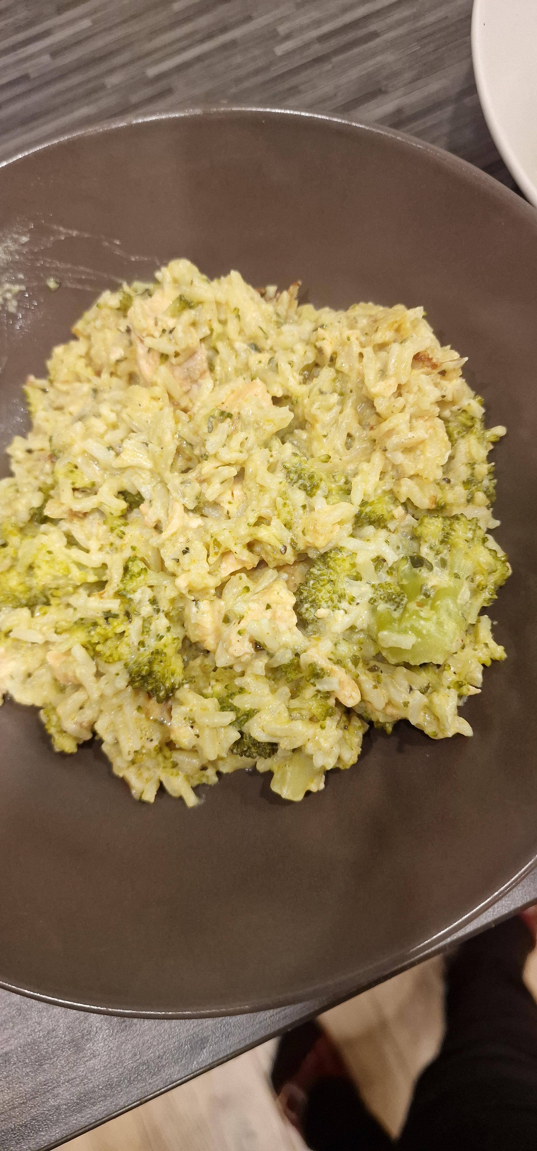 One pot, riz, saumon, brocoli et boursin - Recepten Cookeo | Moulinex