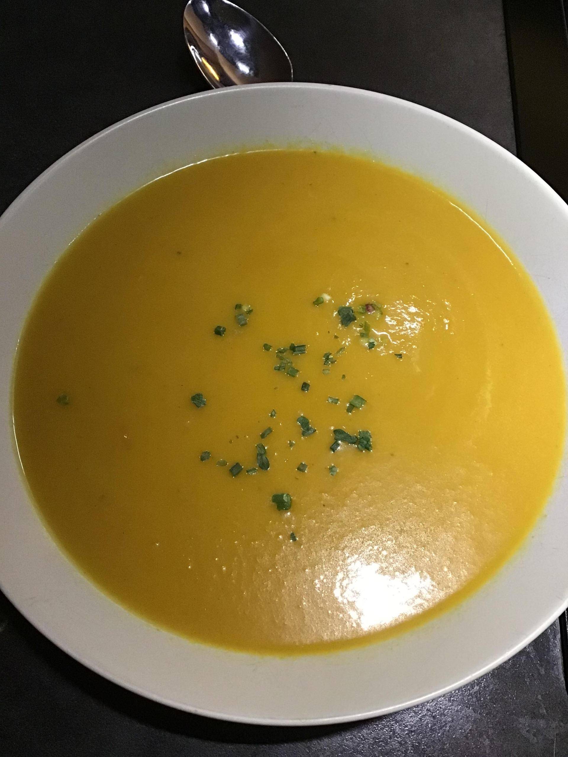 Soupe de carottes au gingembre et aux épices - Recepten Cookeo | Moulinex