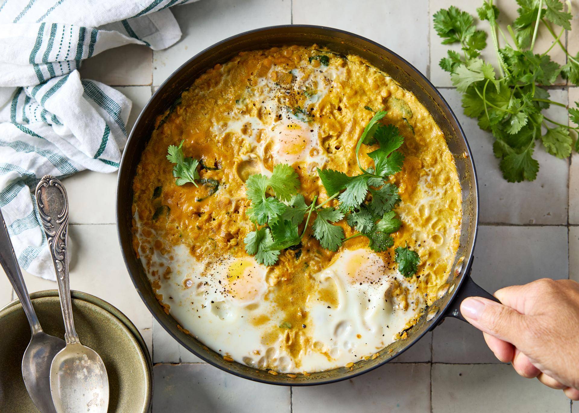 Dhal de lentilles corail et oeufs pochés - Recette Cookeo V3 | Moulinex