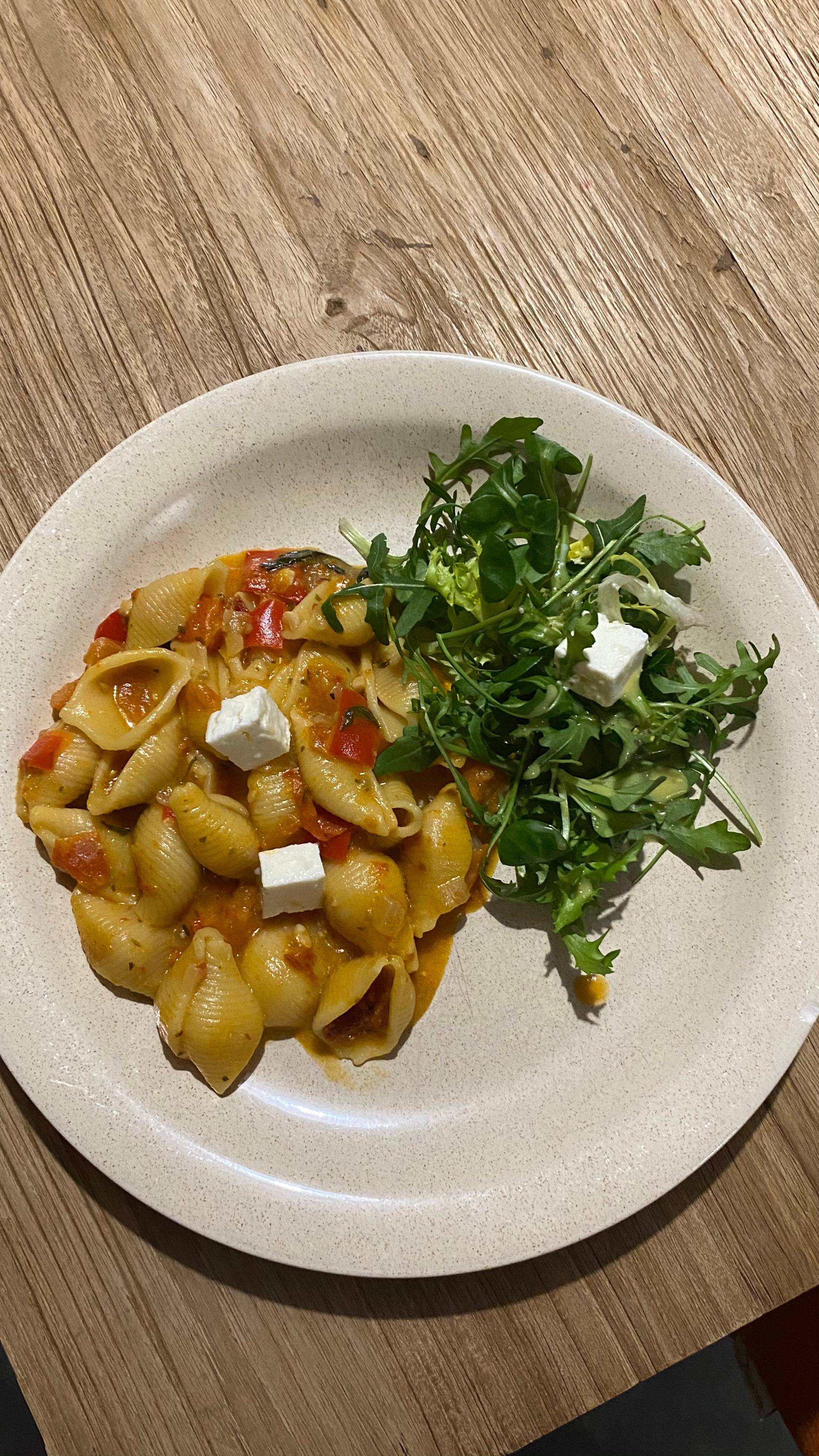 Conchiglie au pesto rouge et à la feta - Recette Cookeo | Moulinex