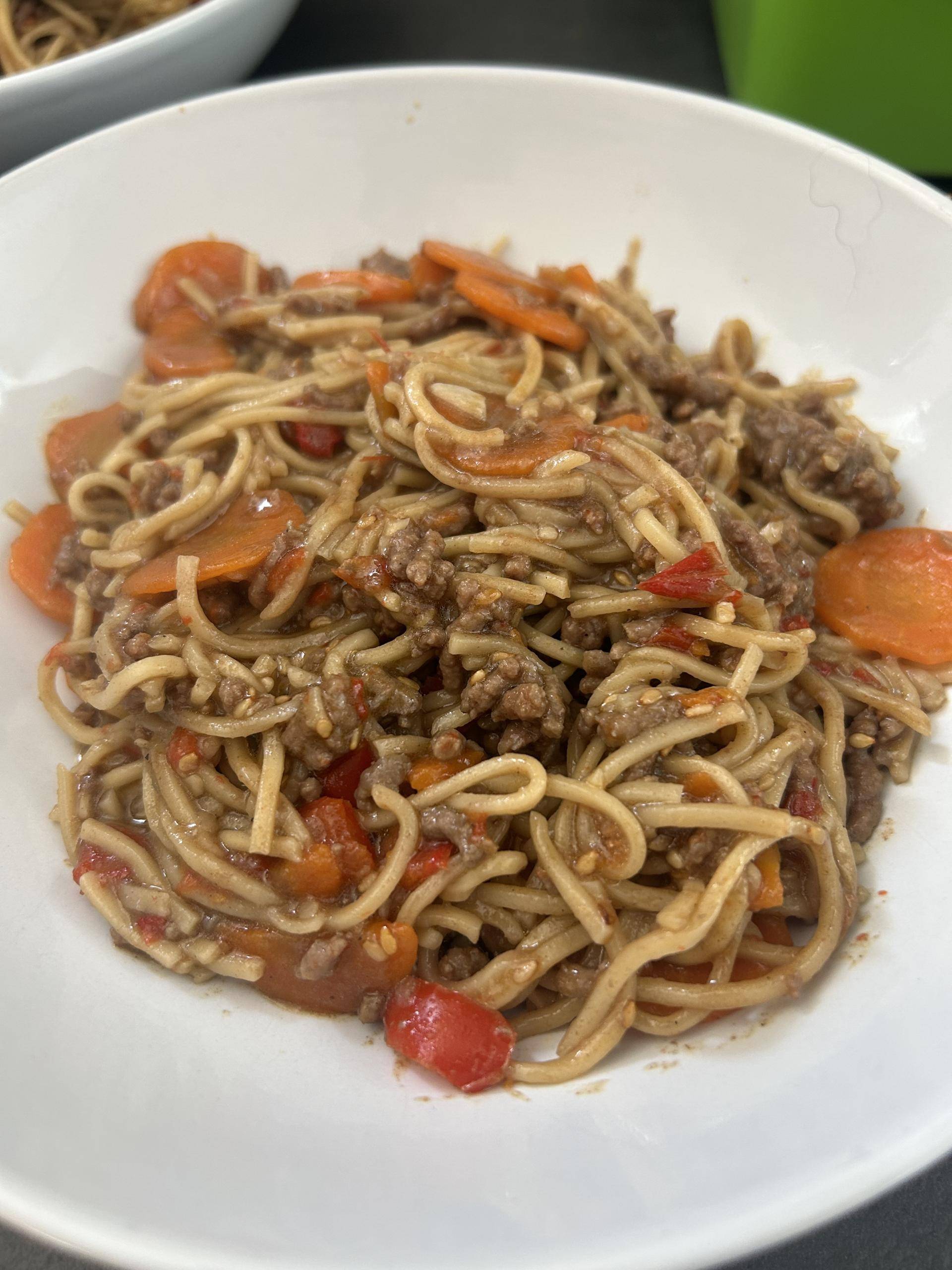 Nouilles sautées au bœuf - Recette Companion Connect XL | Moulinex