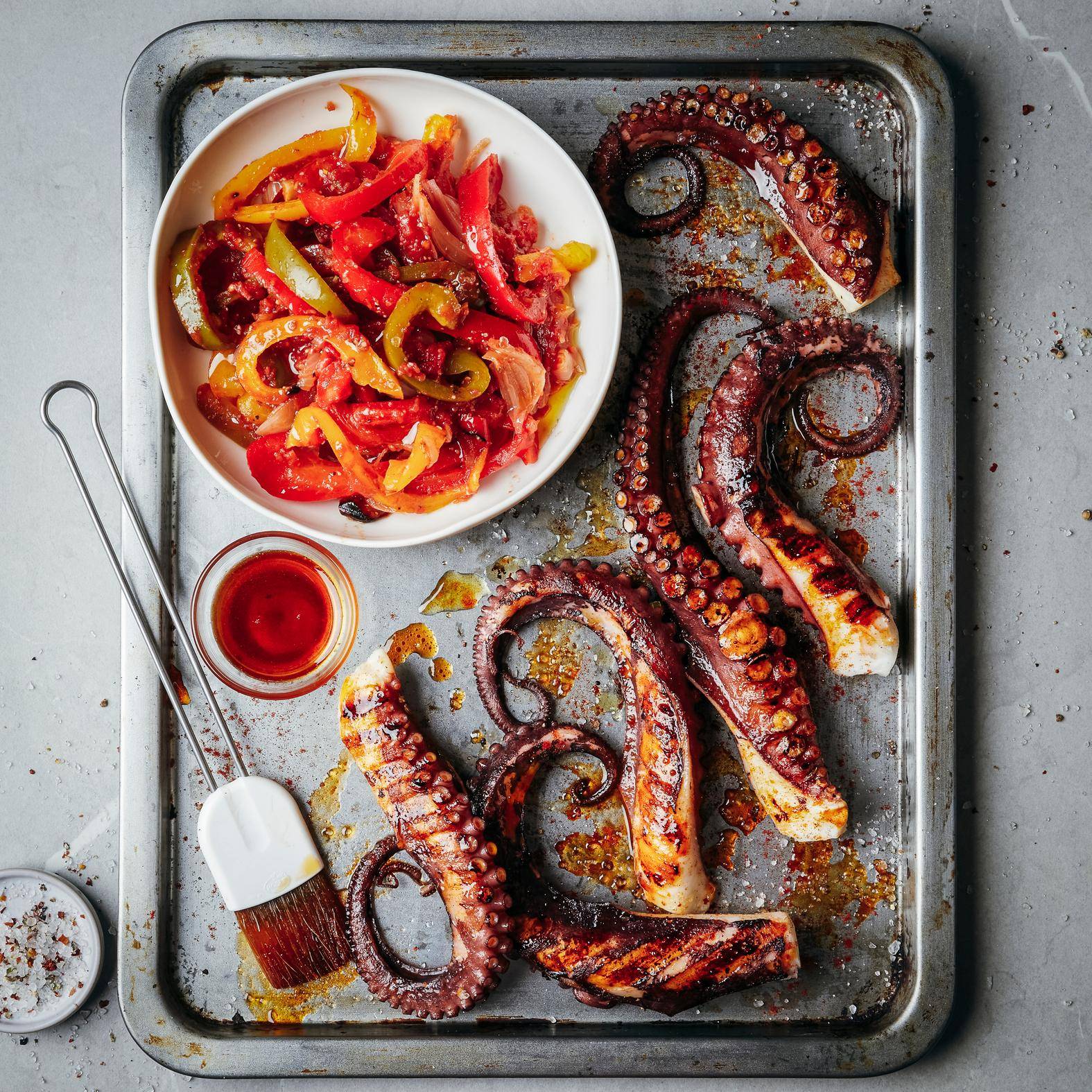 Poulpe grillé et poivrons - Recette Multifunction Airfryer Oven Digital | Moulinex