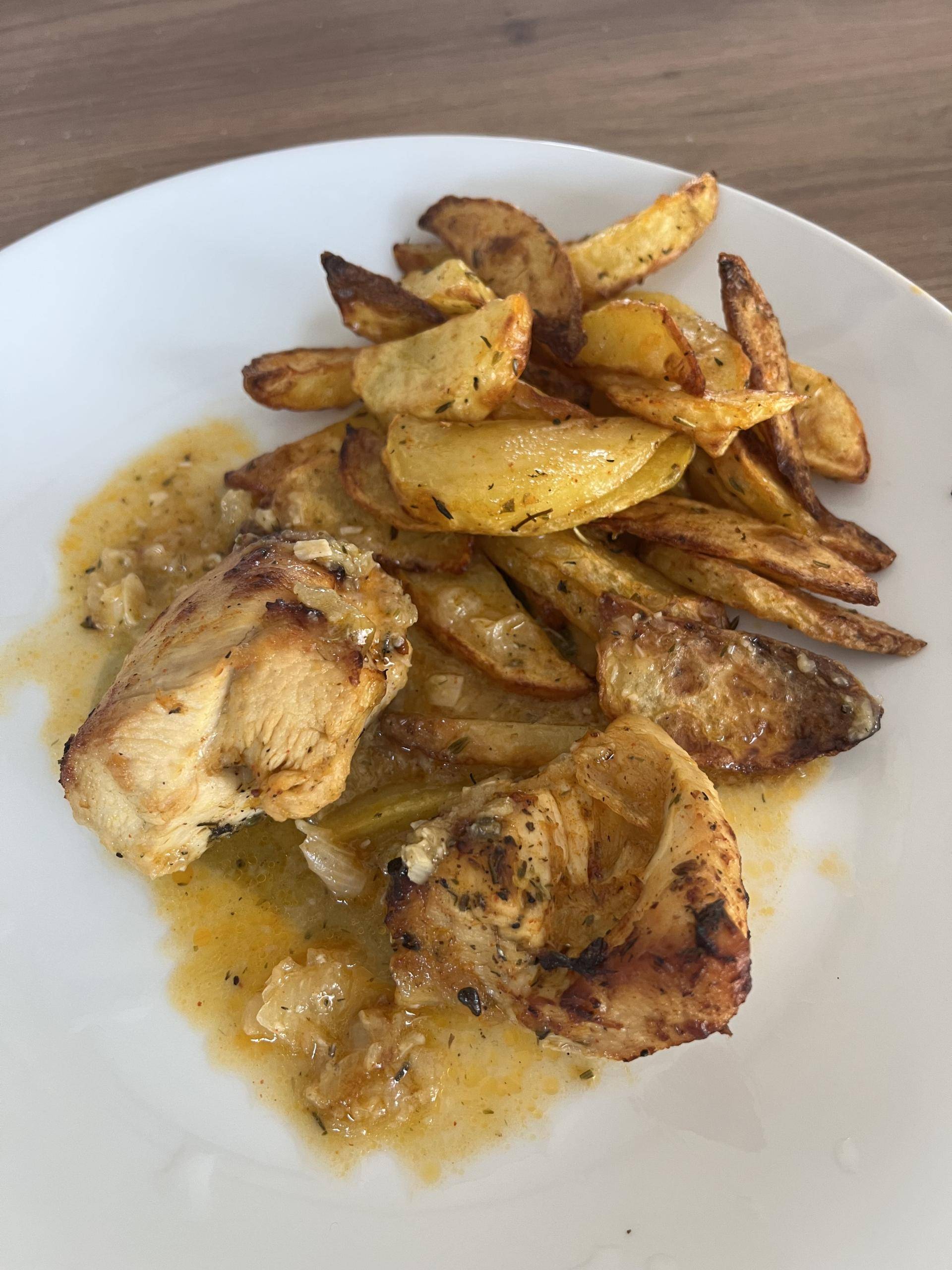 Poulet aux herbes & potatoes croustillantes – Air Fry - Recette Companion Connect XL | Moulinex