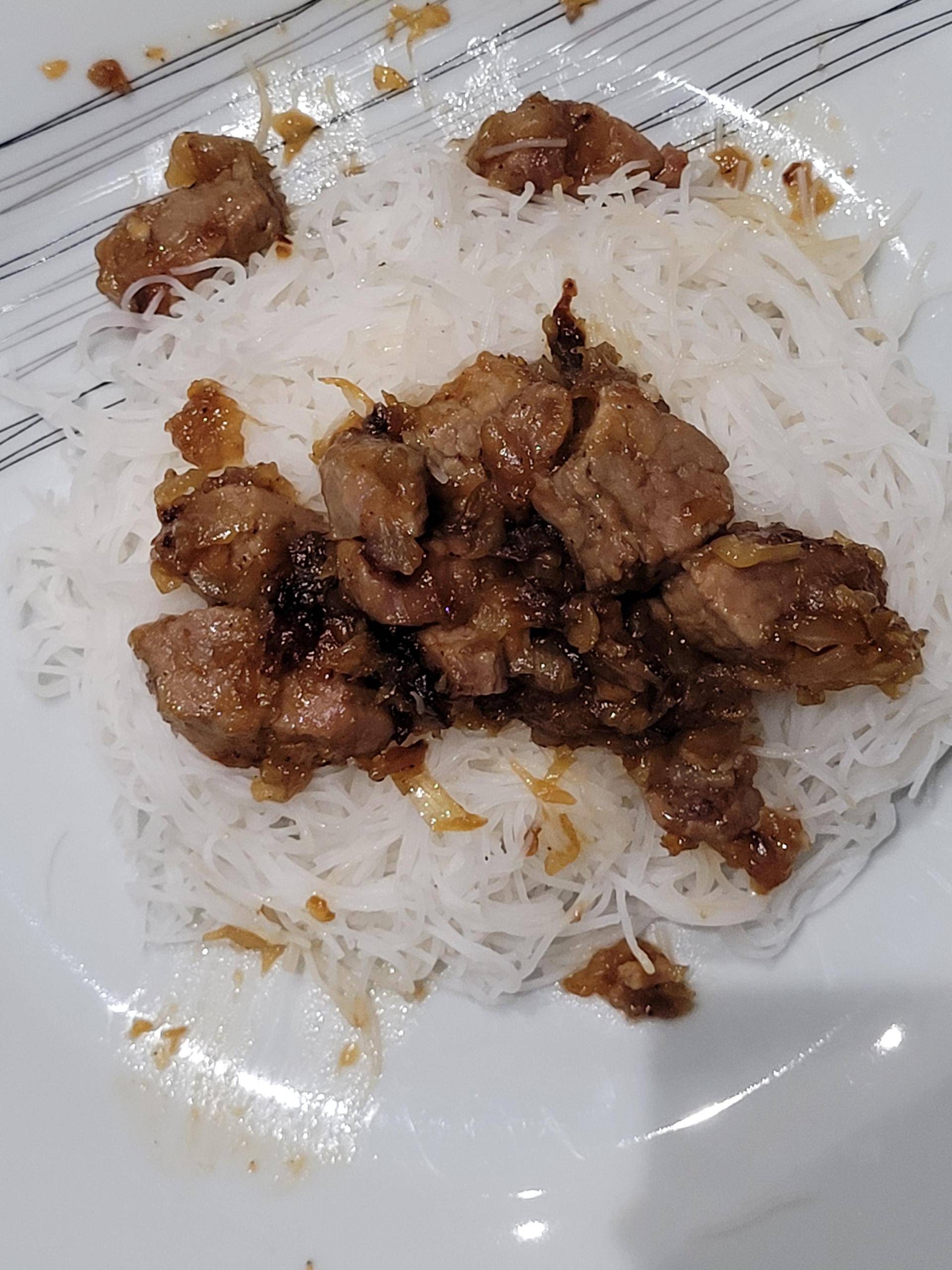 Porc au caramel et vermicelles de riz - Recepten Cookeo | Moulinex