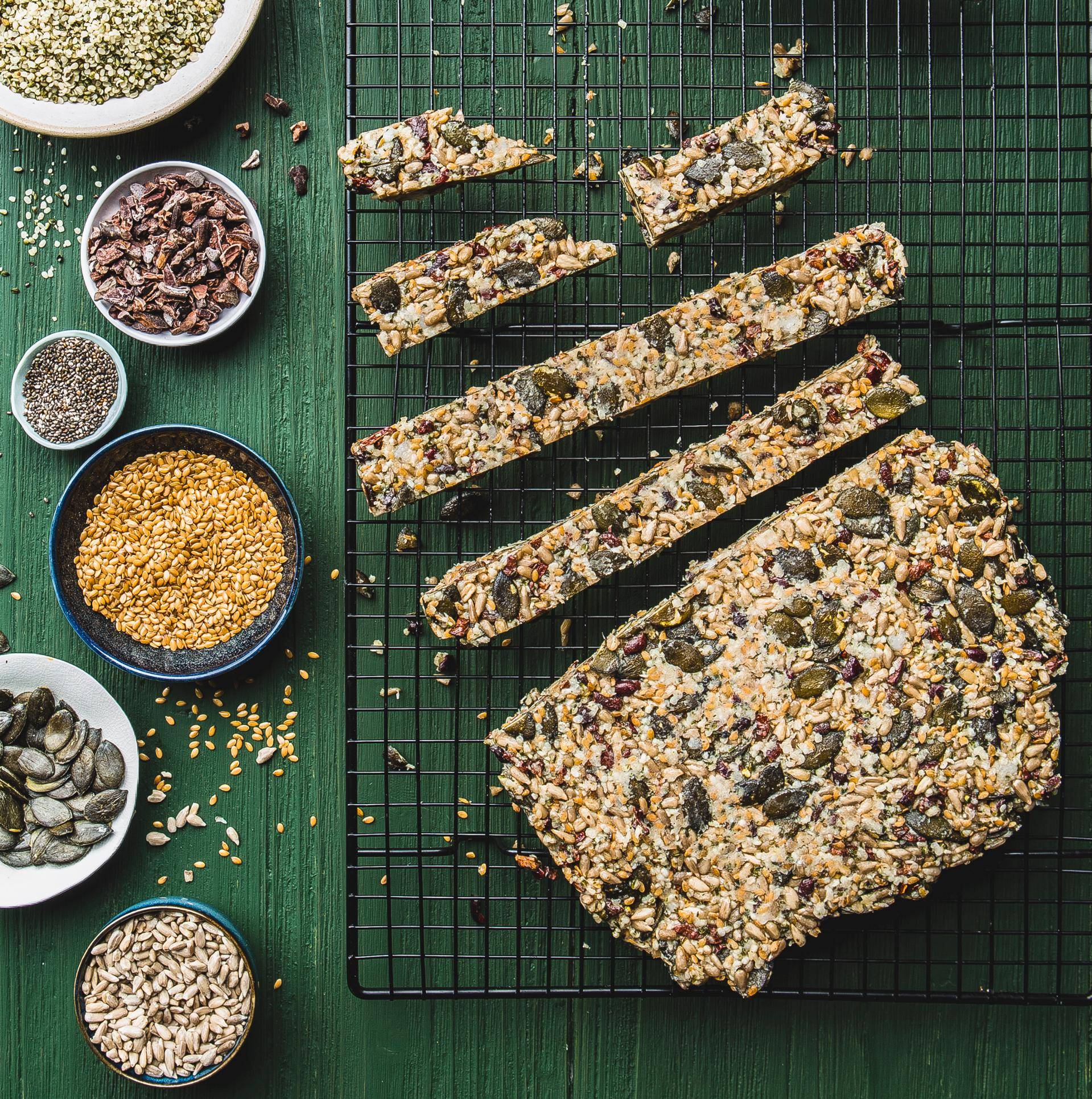 Barres de céréales aux graines de chanvre - Recette Companion | Moulinex