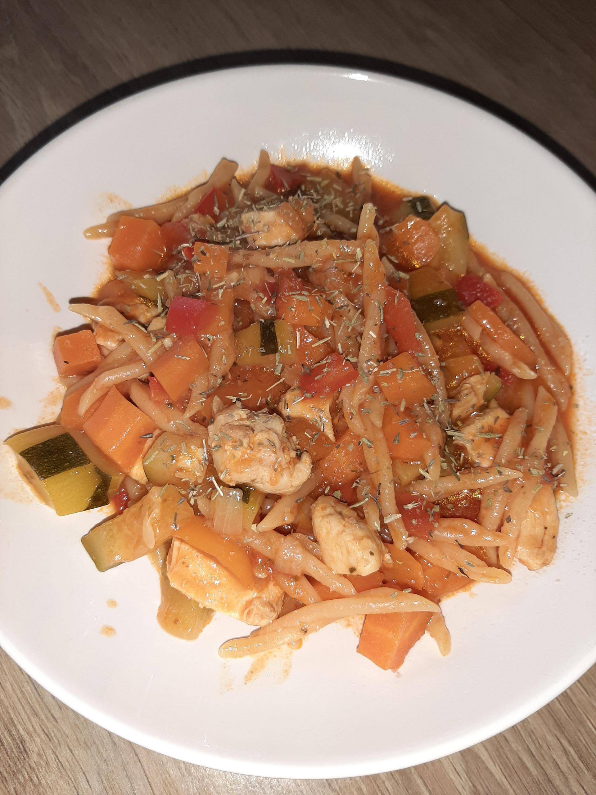 Poulet légumes et pâtes a l'arrache - Recette Cookeo | Moulinex