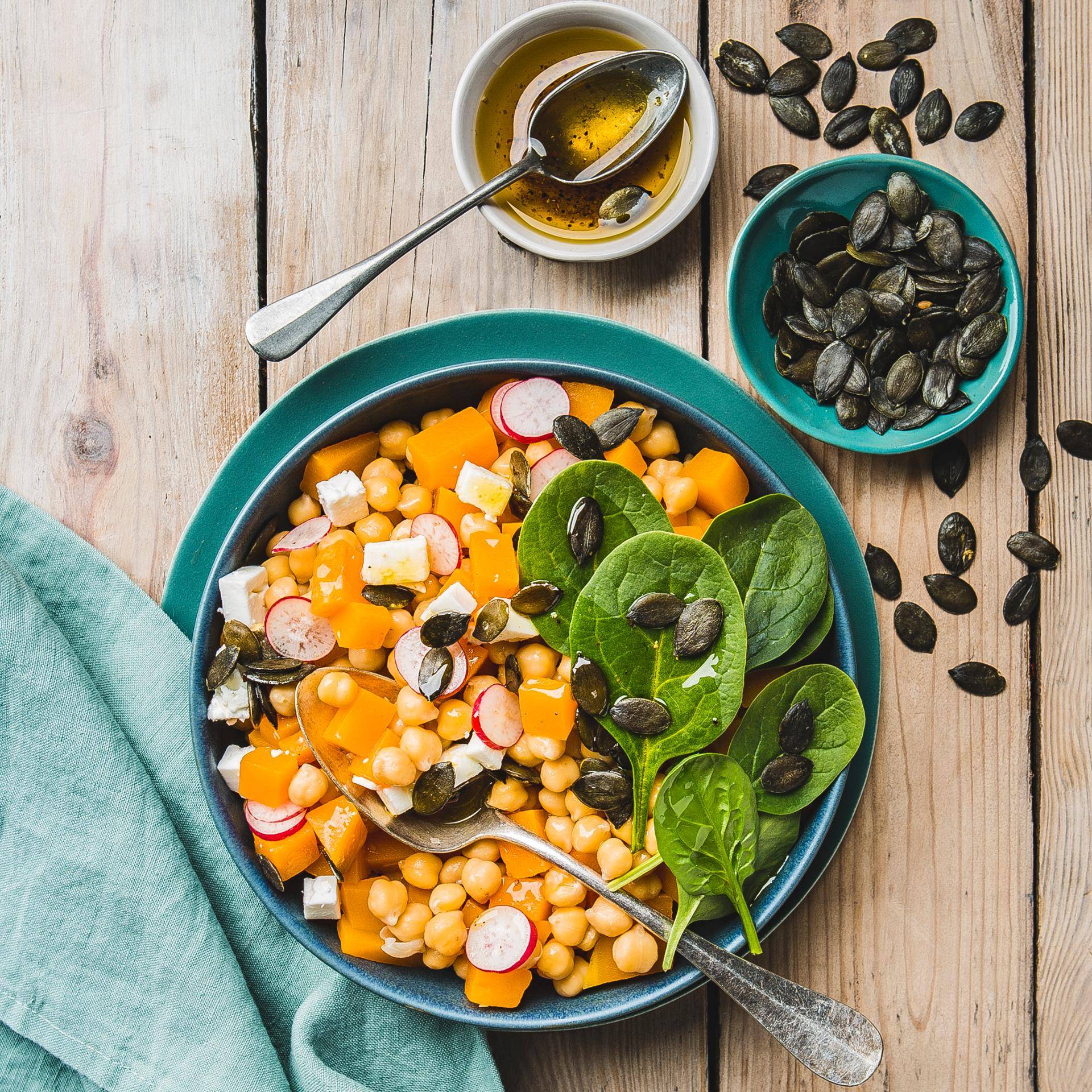 Salade de pois chiches, butternut et graines de courge - Recette Companion | Moulinex