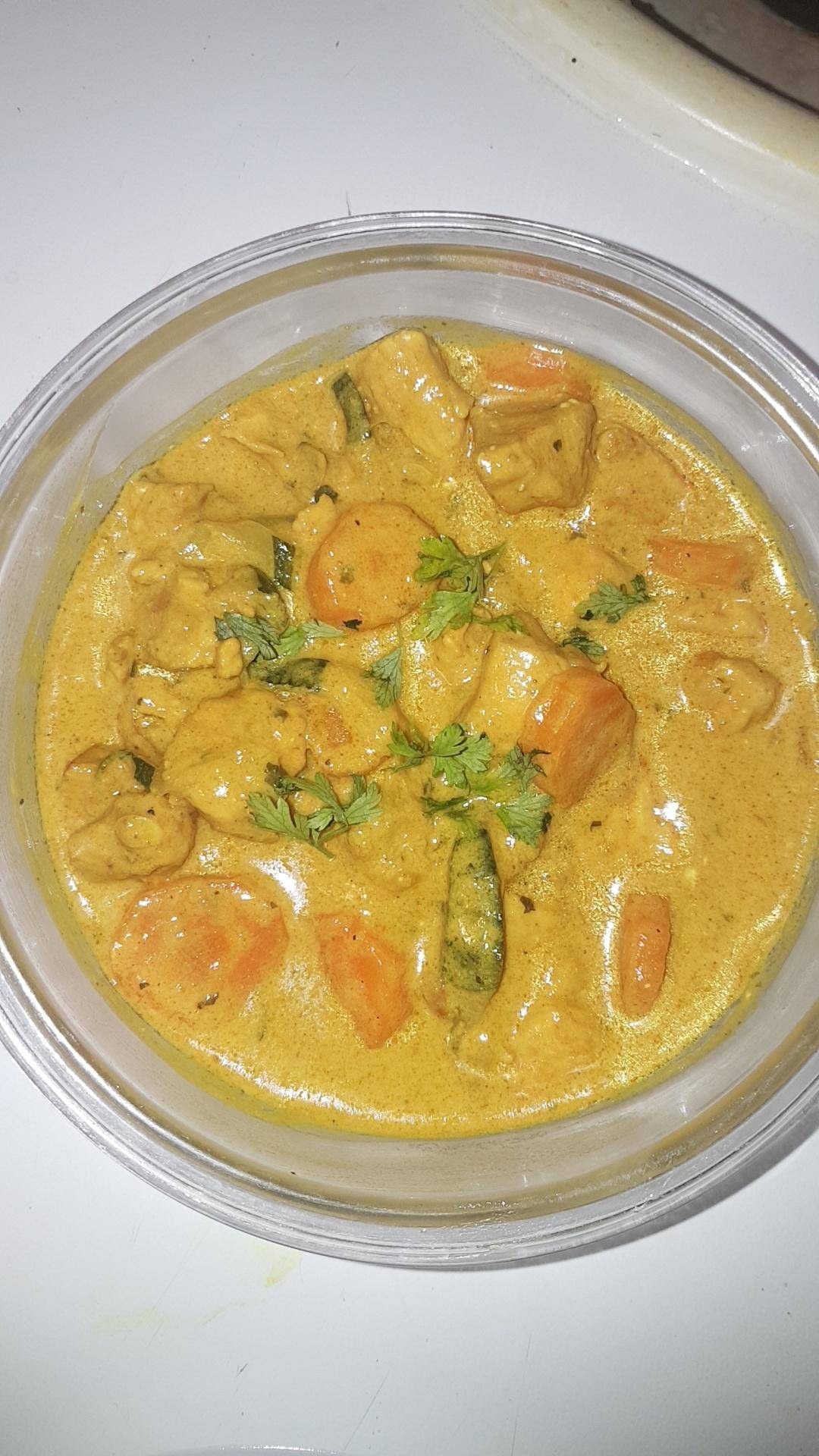 Curry de Poulet et petits legumes au lait de coco - Recepten Cookeo | Moulinex