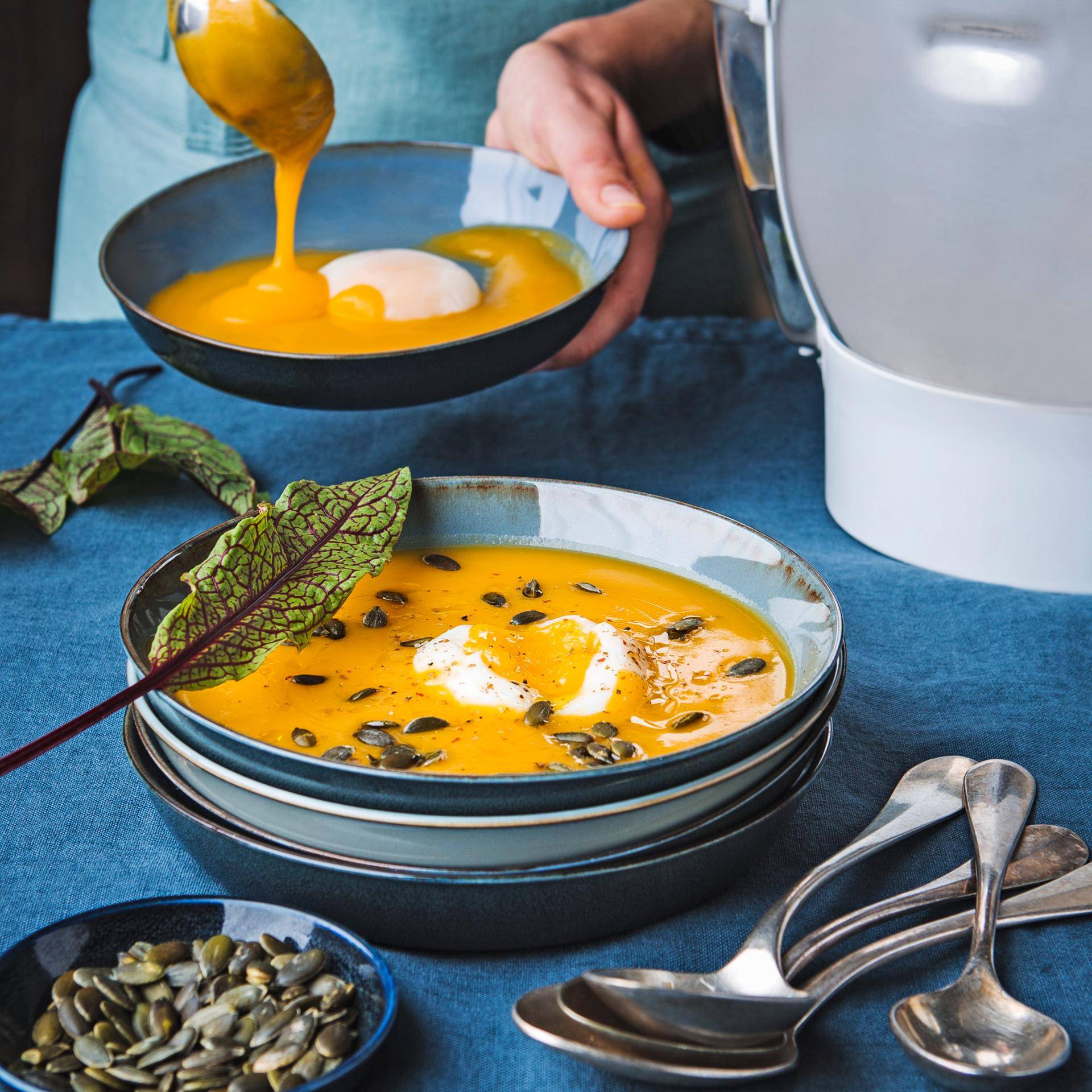 Velouté de butternut et œuf parfait - Recette Companion | Moulinex