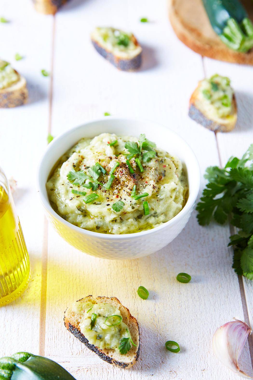 Dip allégé de courgette à la coriandre - Recepten Blend up | Moulinex