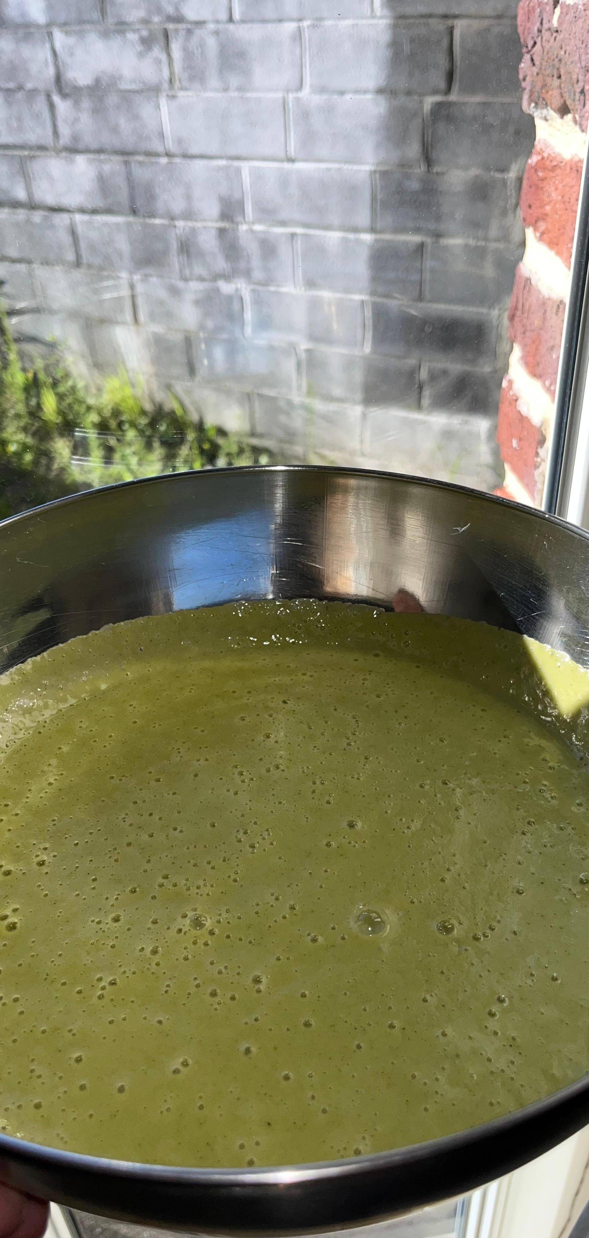 Velouté de courgettes et pommes de terre - Recette Cookeo | Moulinex