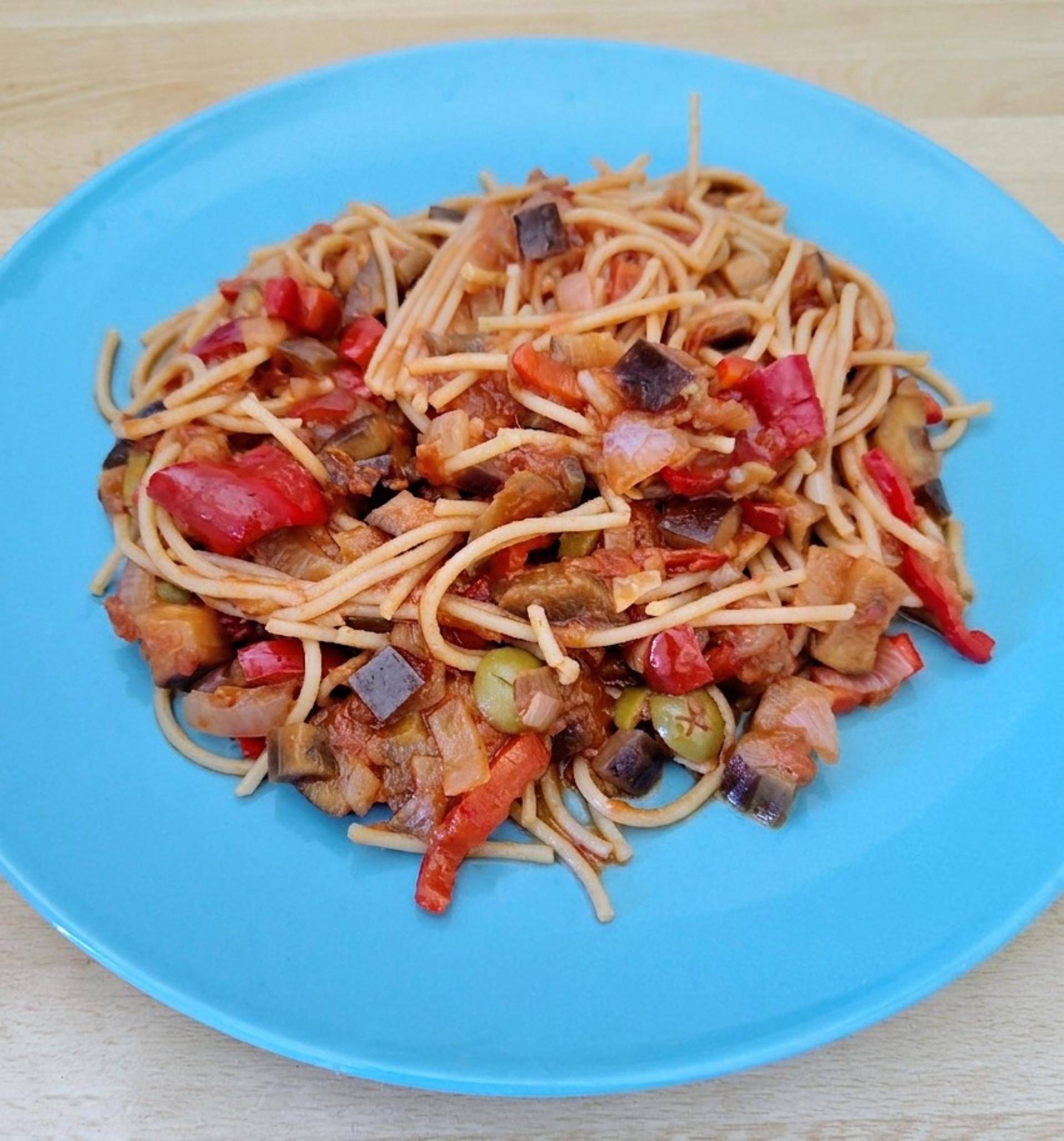 Aubergine et spaghetti au blé complet - Recette Cookeo Infinity Autostir | Moulinex