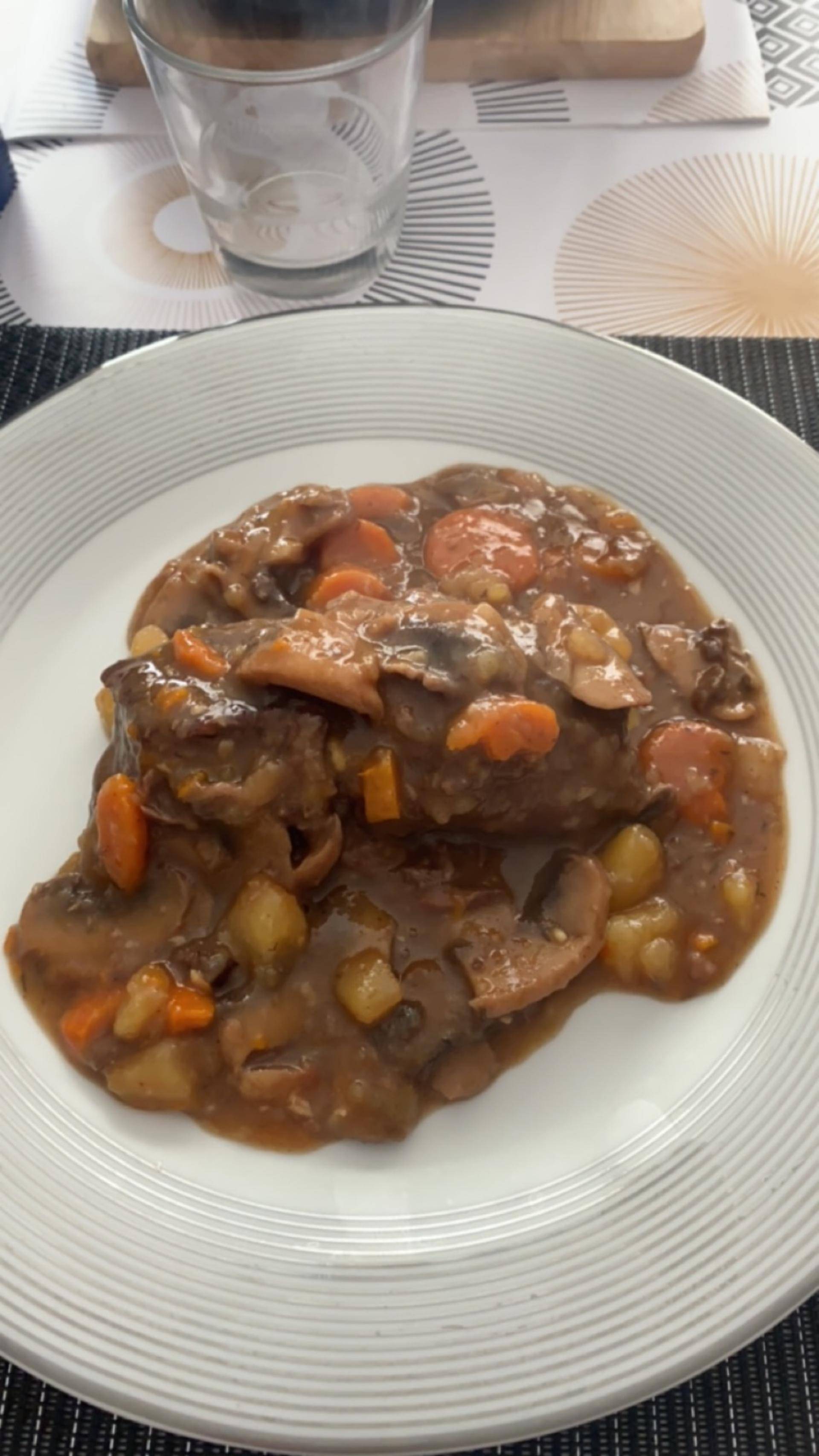 Bœuf bourguignon - Recette Cookeo 9in1 | Moulinex